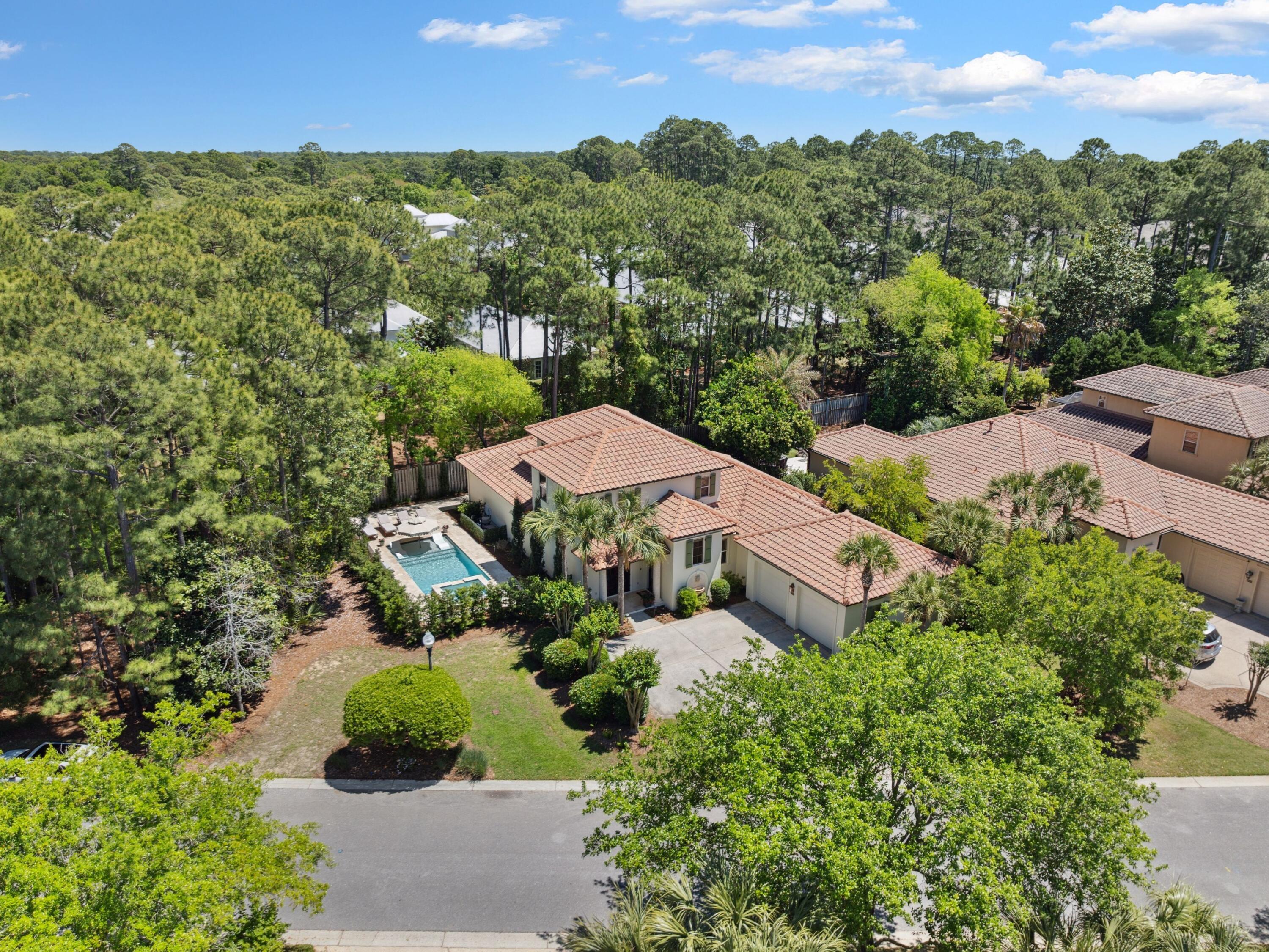 2512 Vineyard Lane