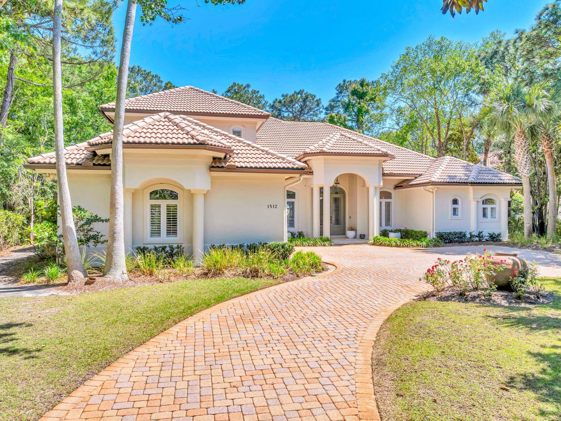 1512 Island Green Drive