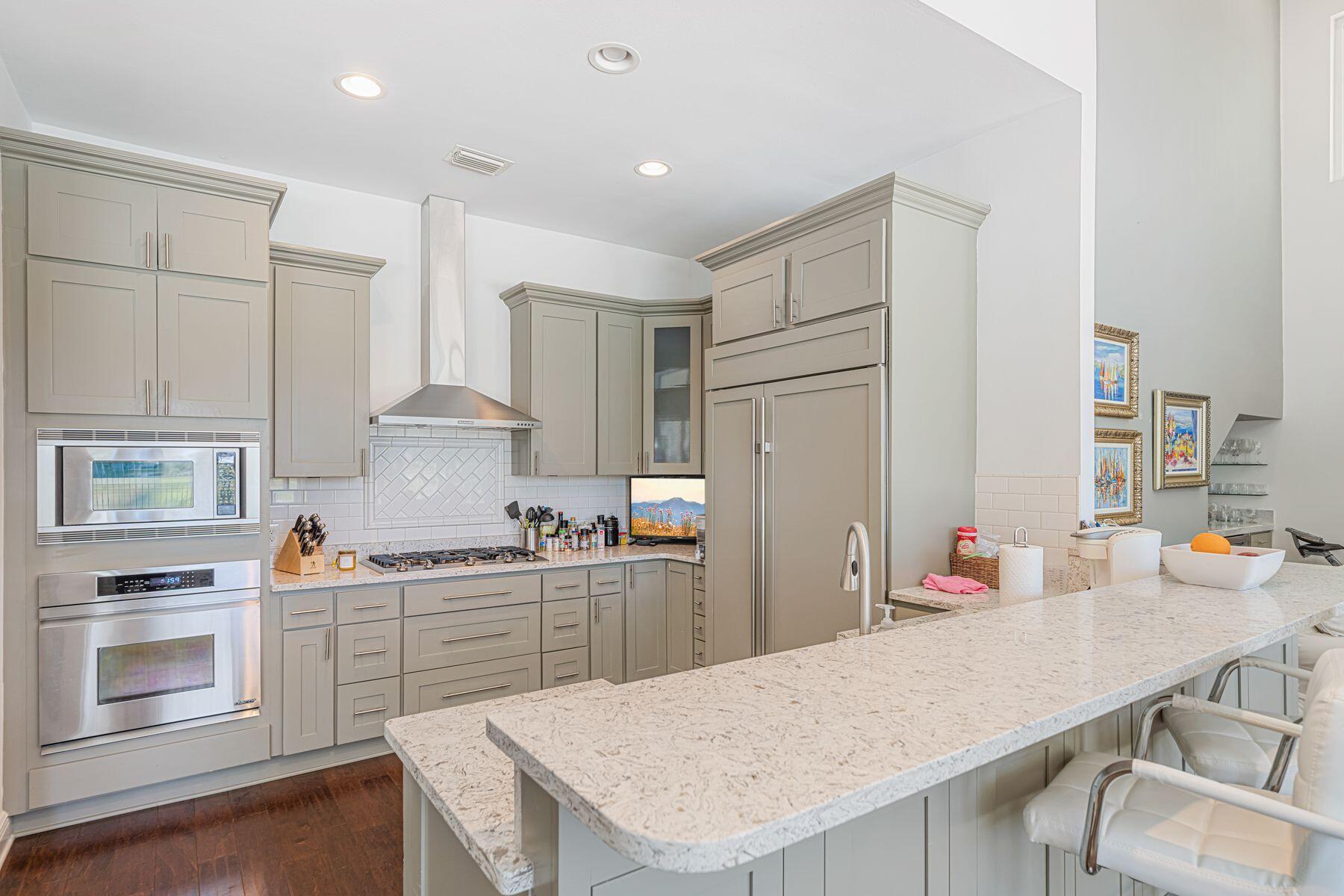 1512 Island Green Drive