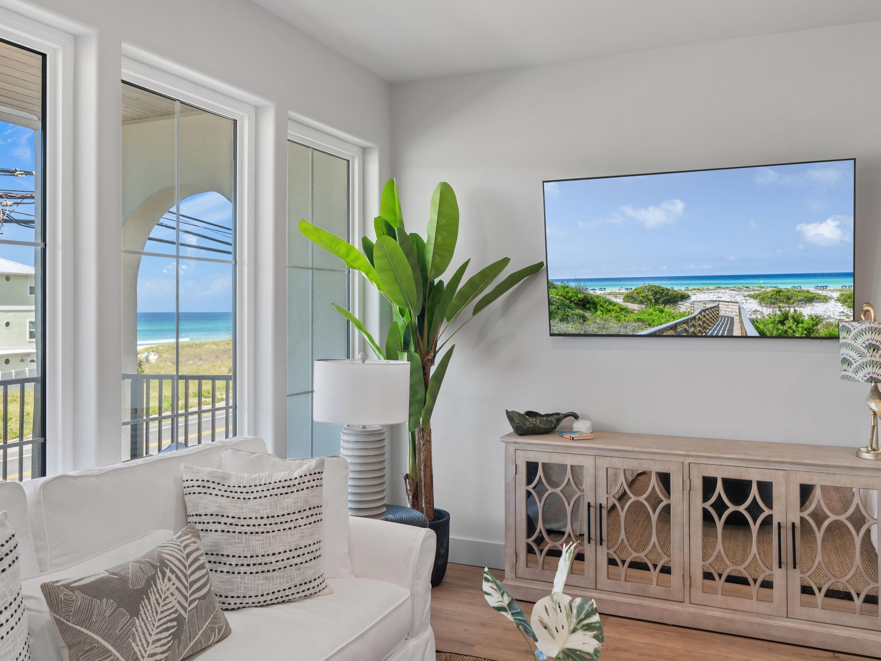 101 Deluna Place, UNIT C