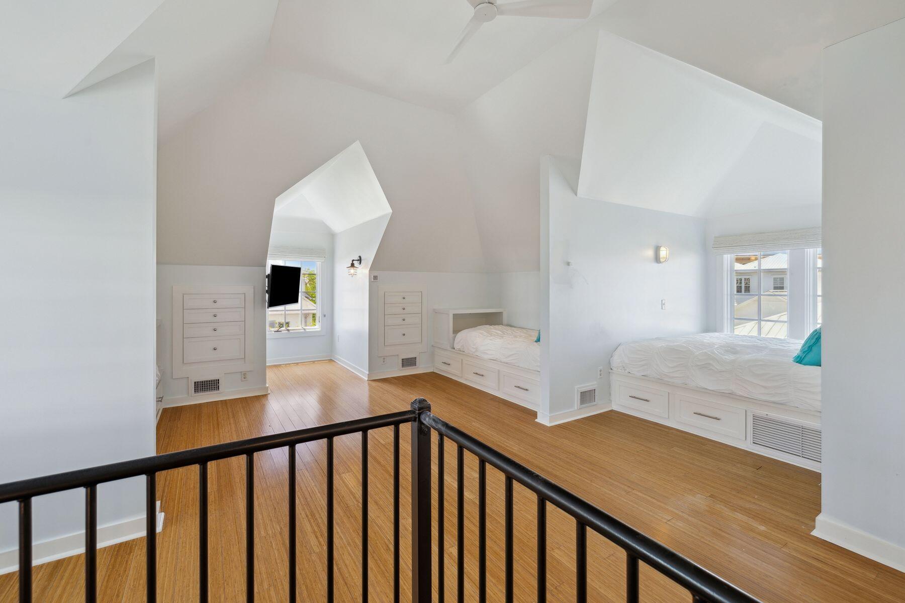 159 W Water Street
