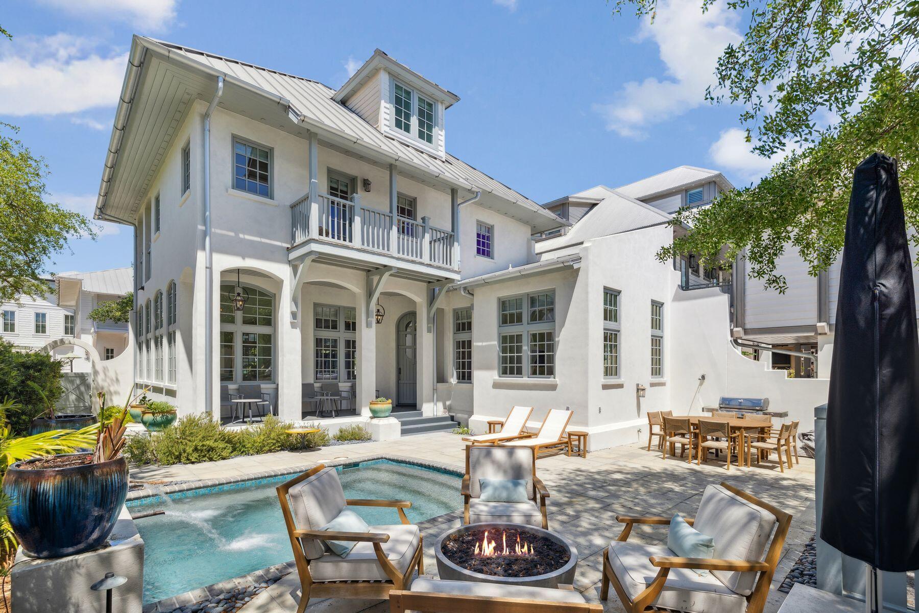 159 W Water Street