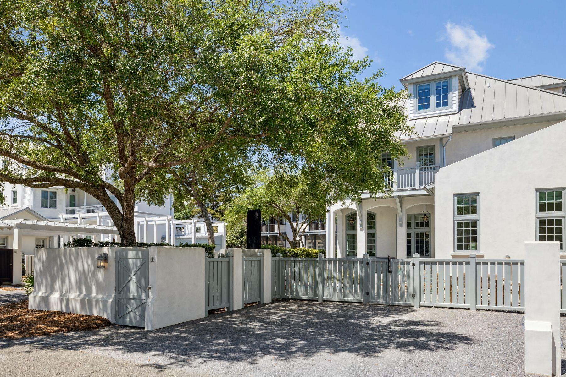 159 W Water Street