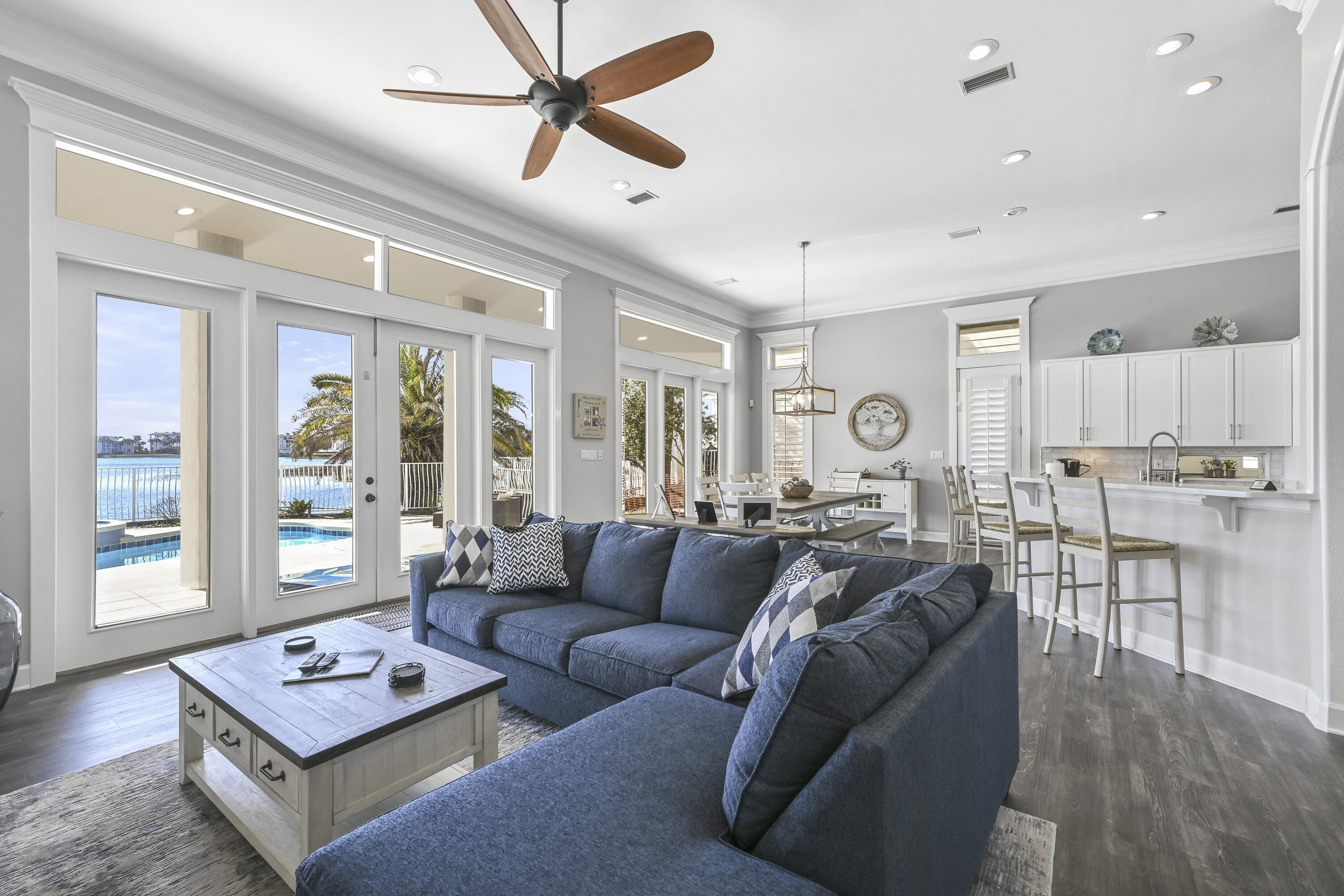 4720 Rendezvous Cove