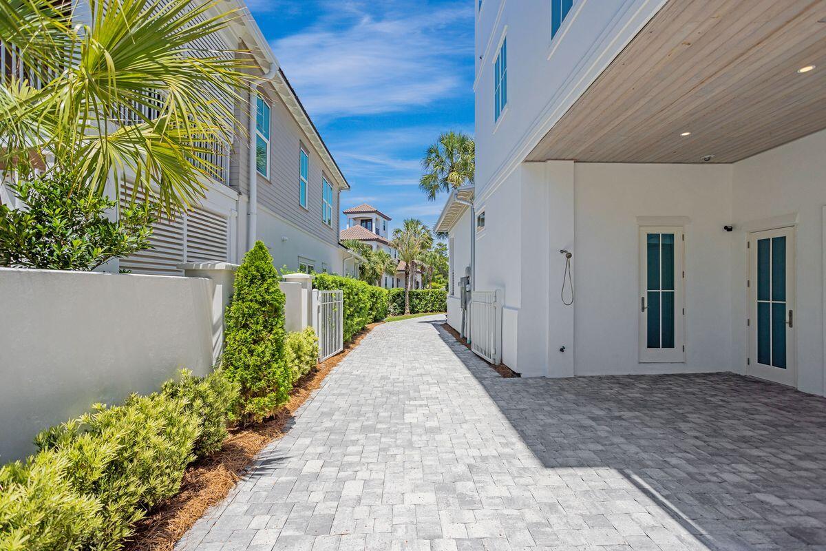 45 White Cliffs Lane