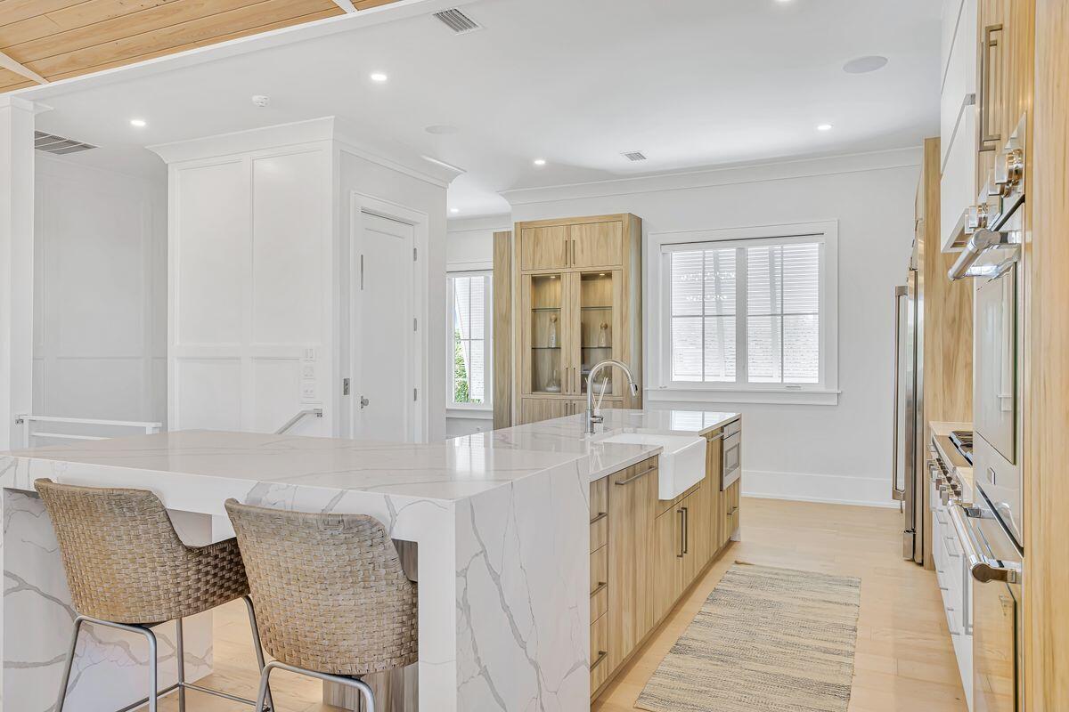 45 White Cliffs Lane