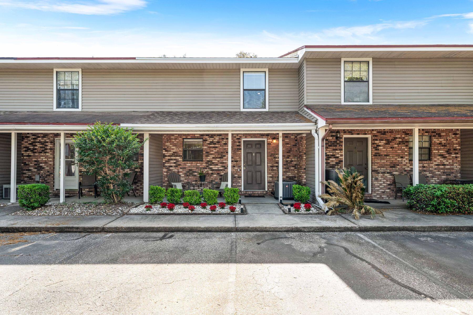 229 Carmel Drive, 4