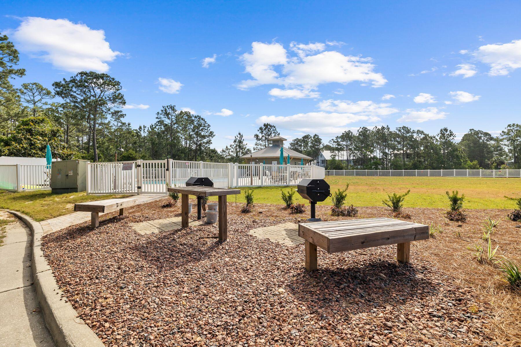 231 Somerset Bridge Road, 1103