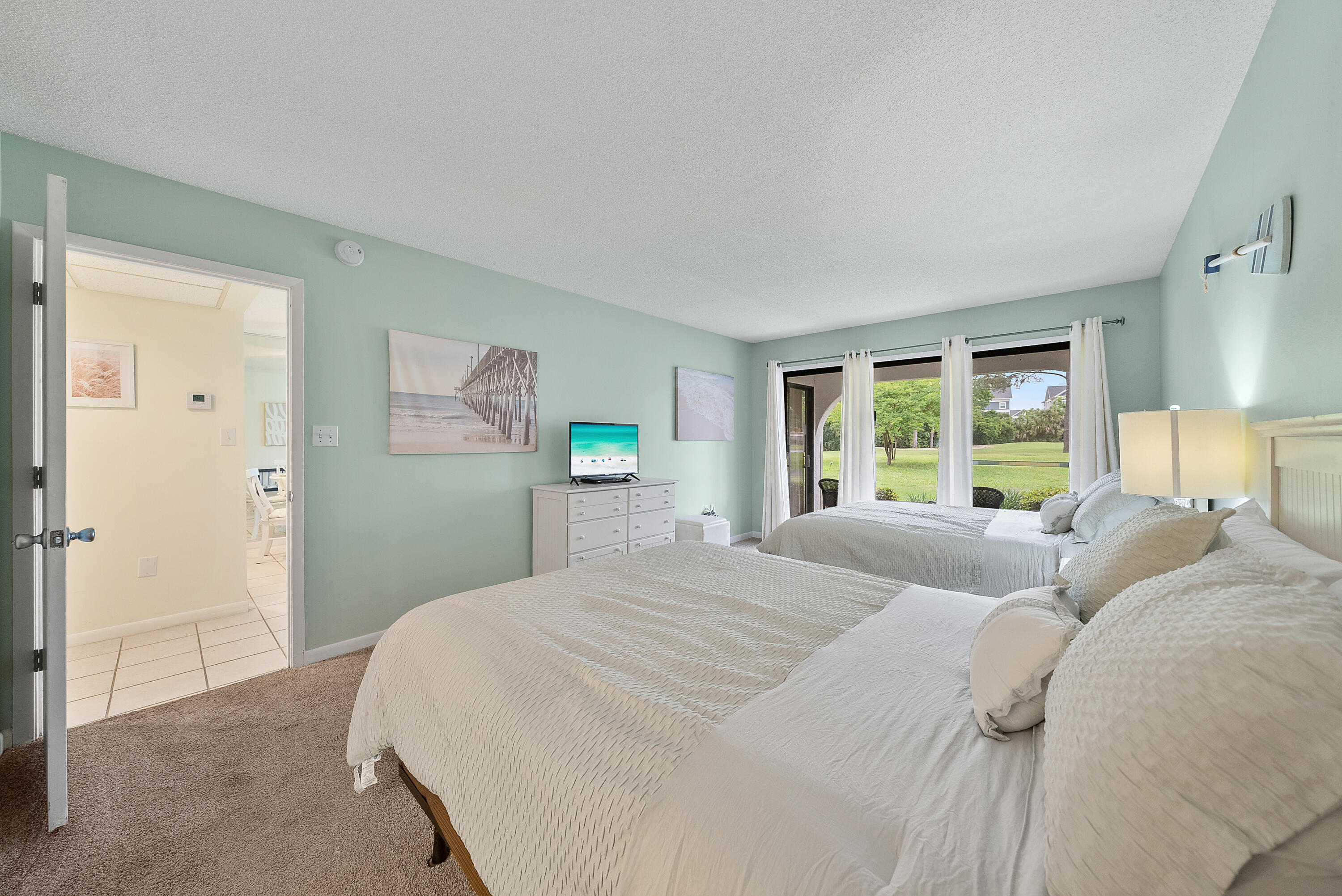 520 Richard Jackson Boulevard, 703