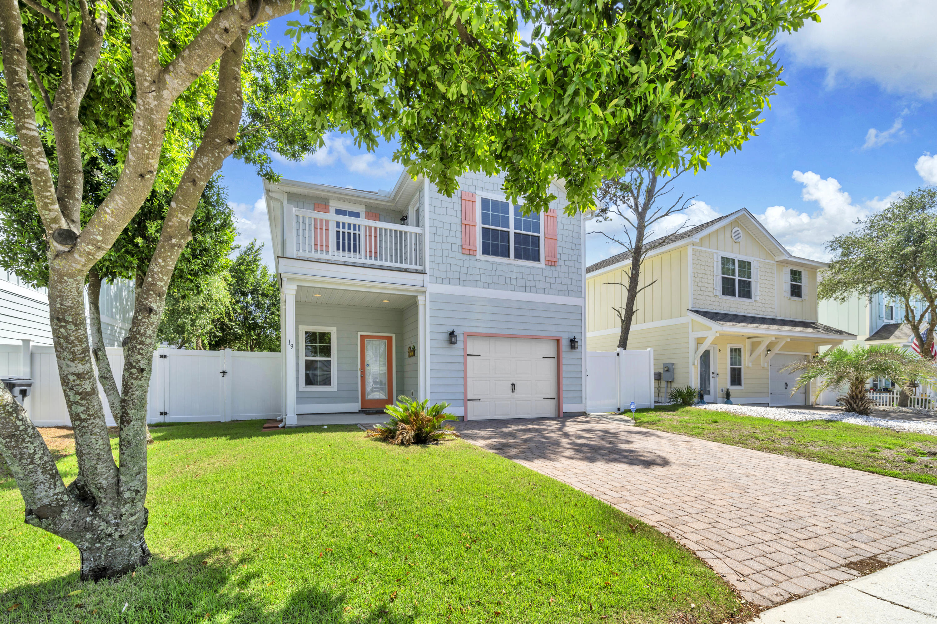 19 Topside Drive