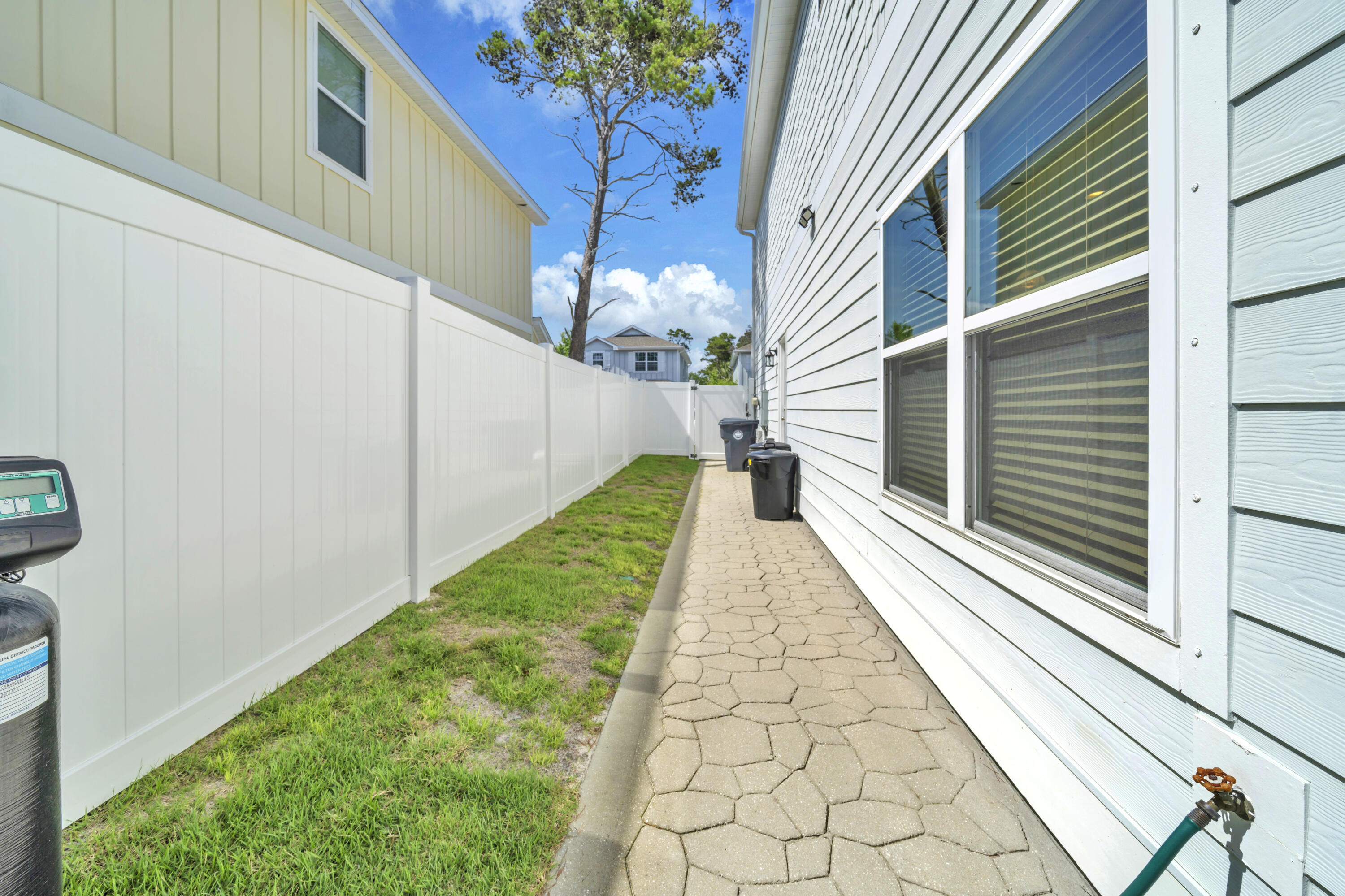 19 Topside Drive