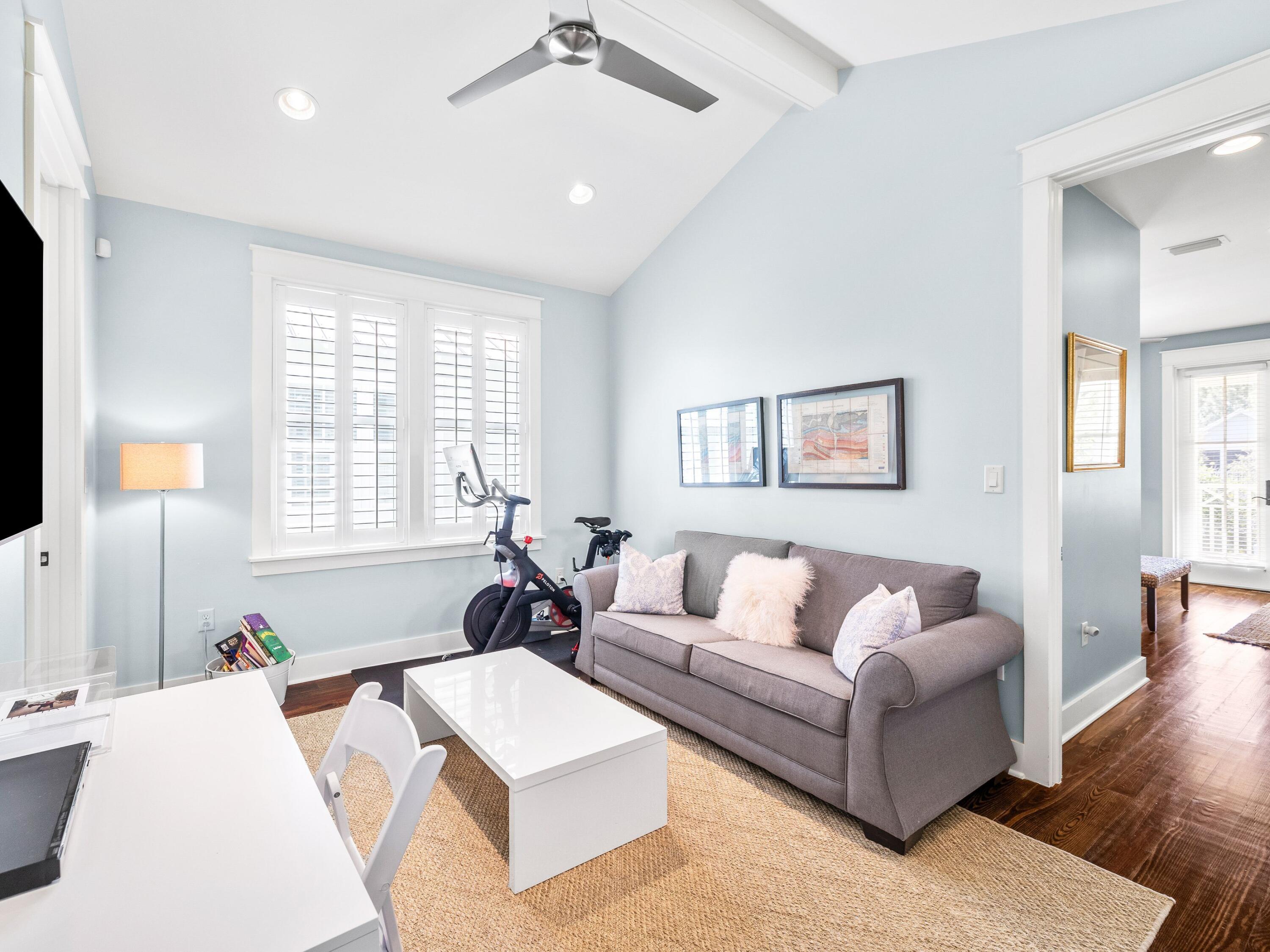 80 W Summersweet Lane