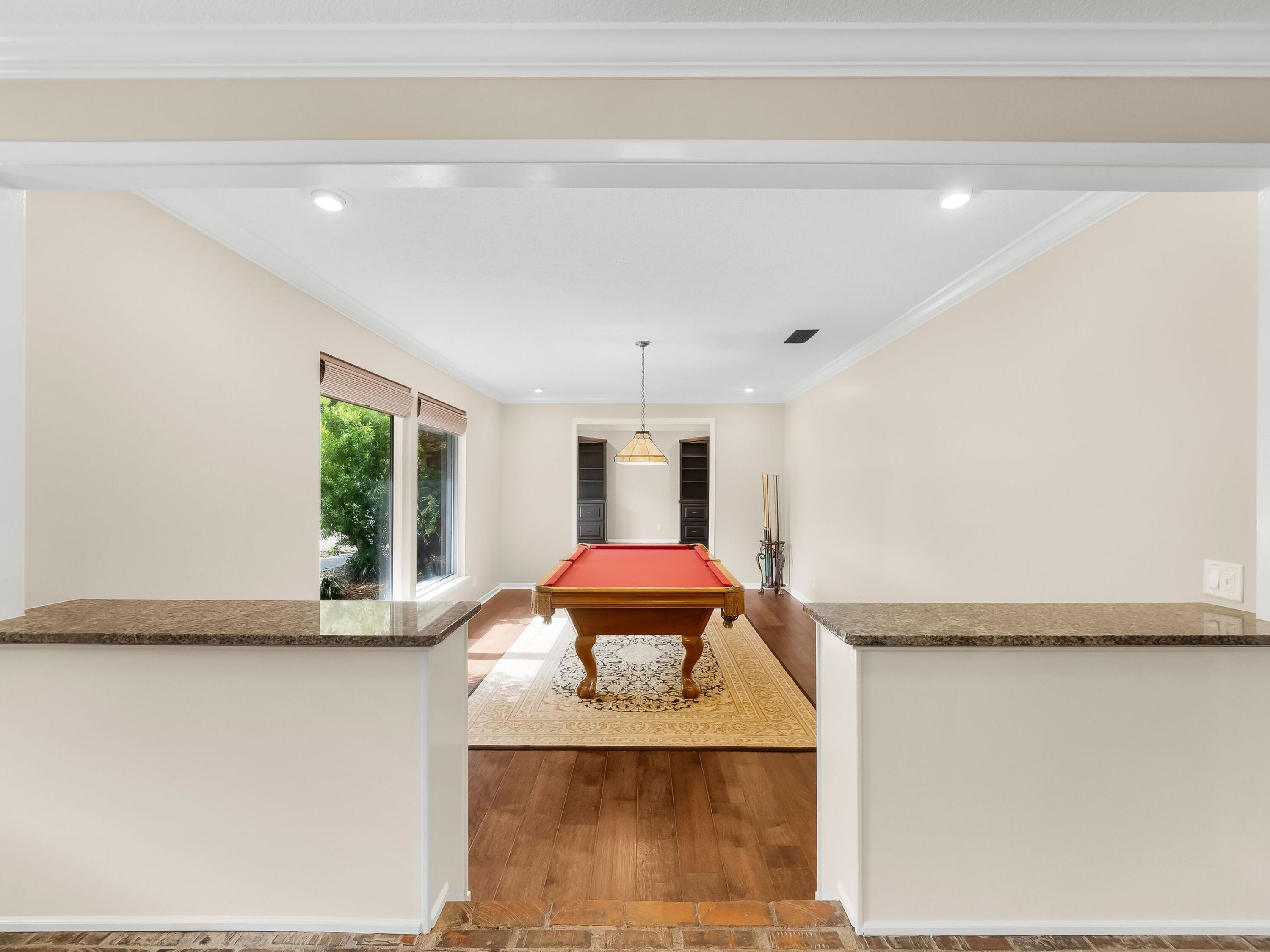 4511 Vista Lane