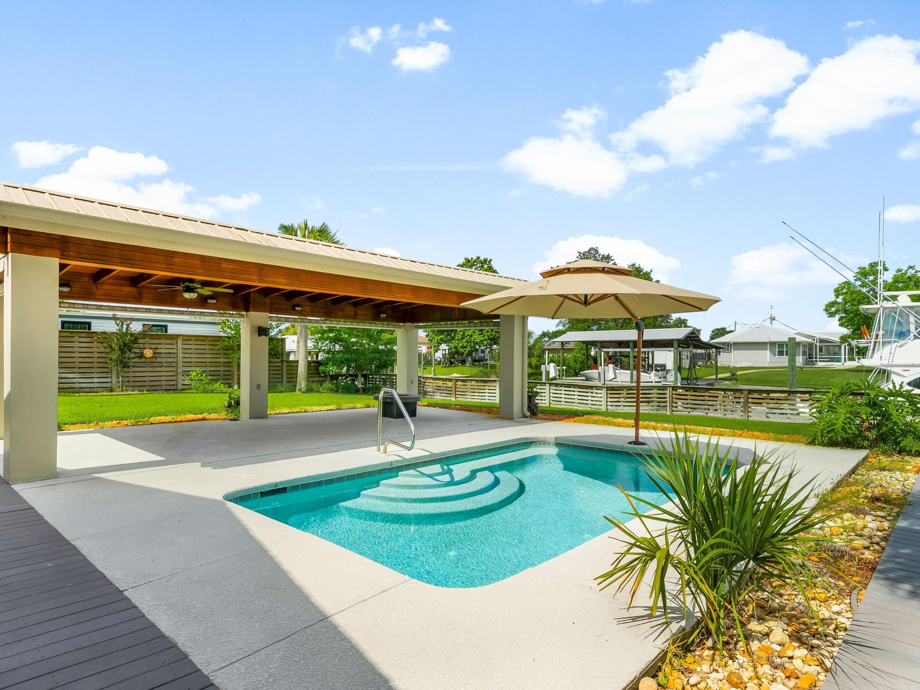4511 Vista Lane