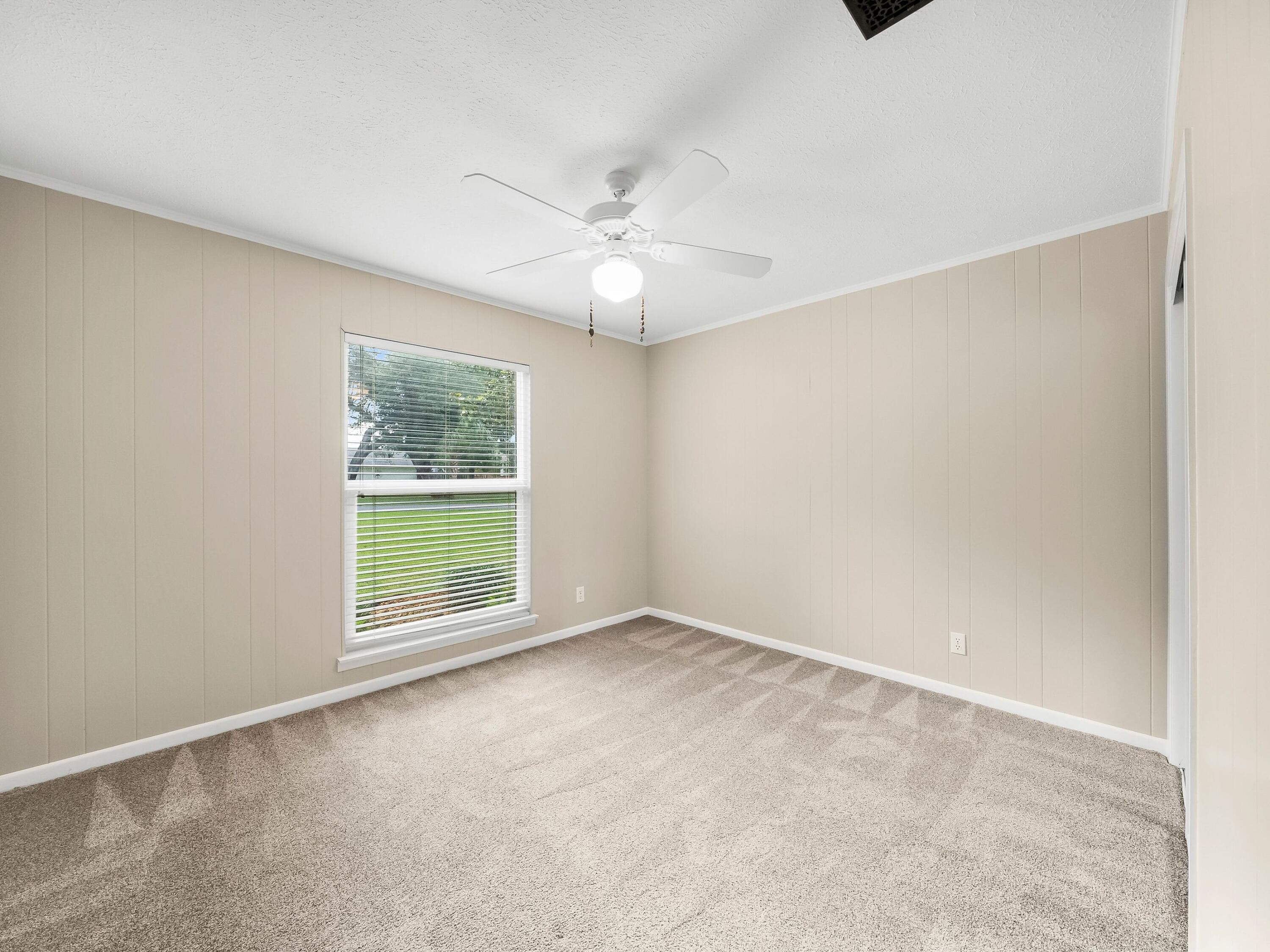 4511 Vista Lane