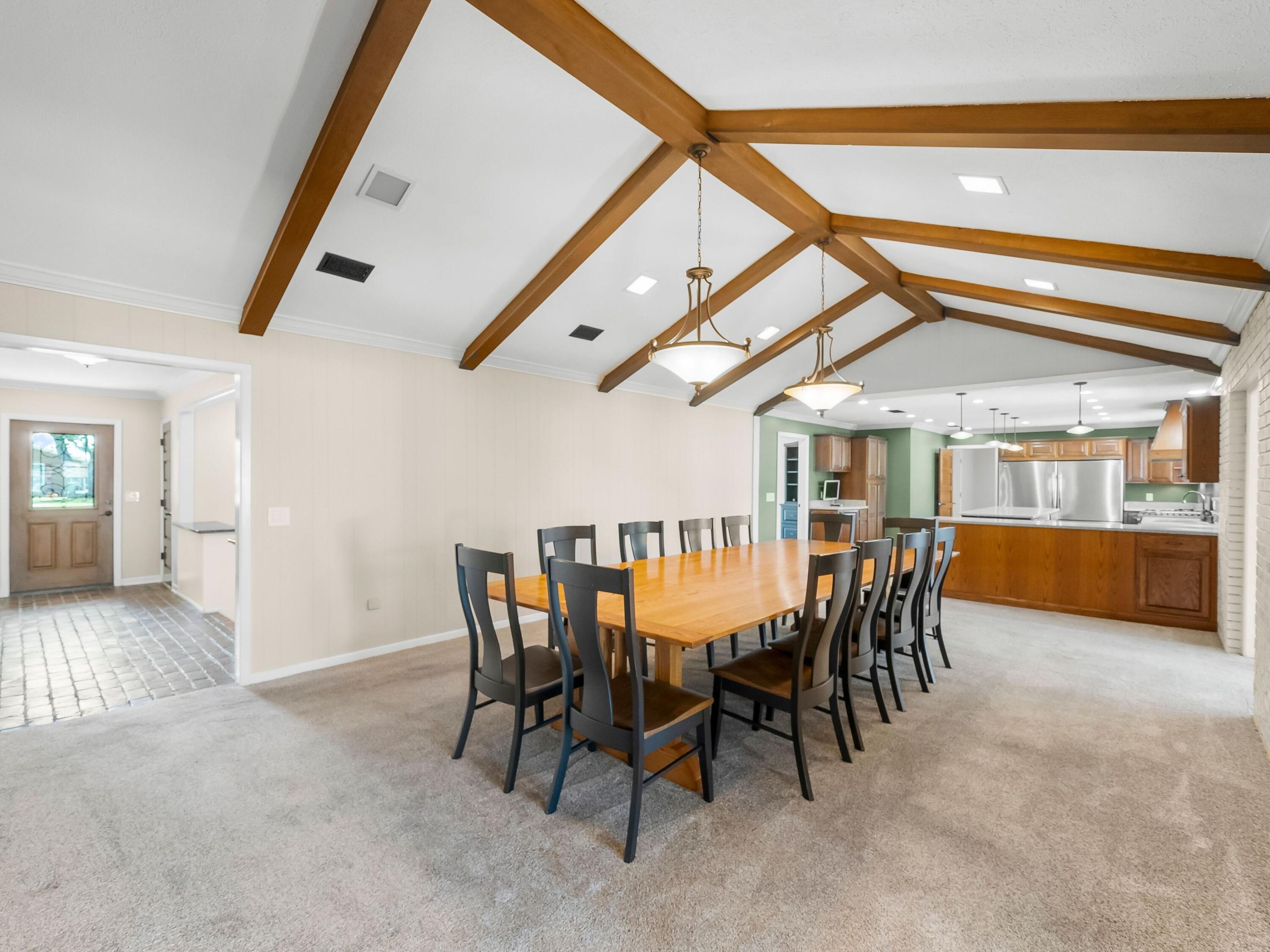 4511 Vista Lane