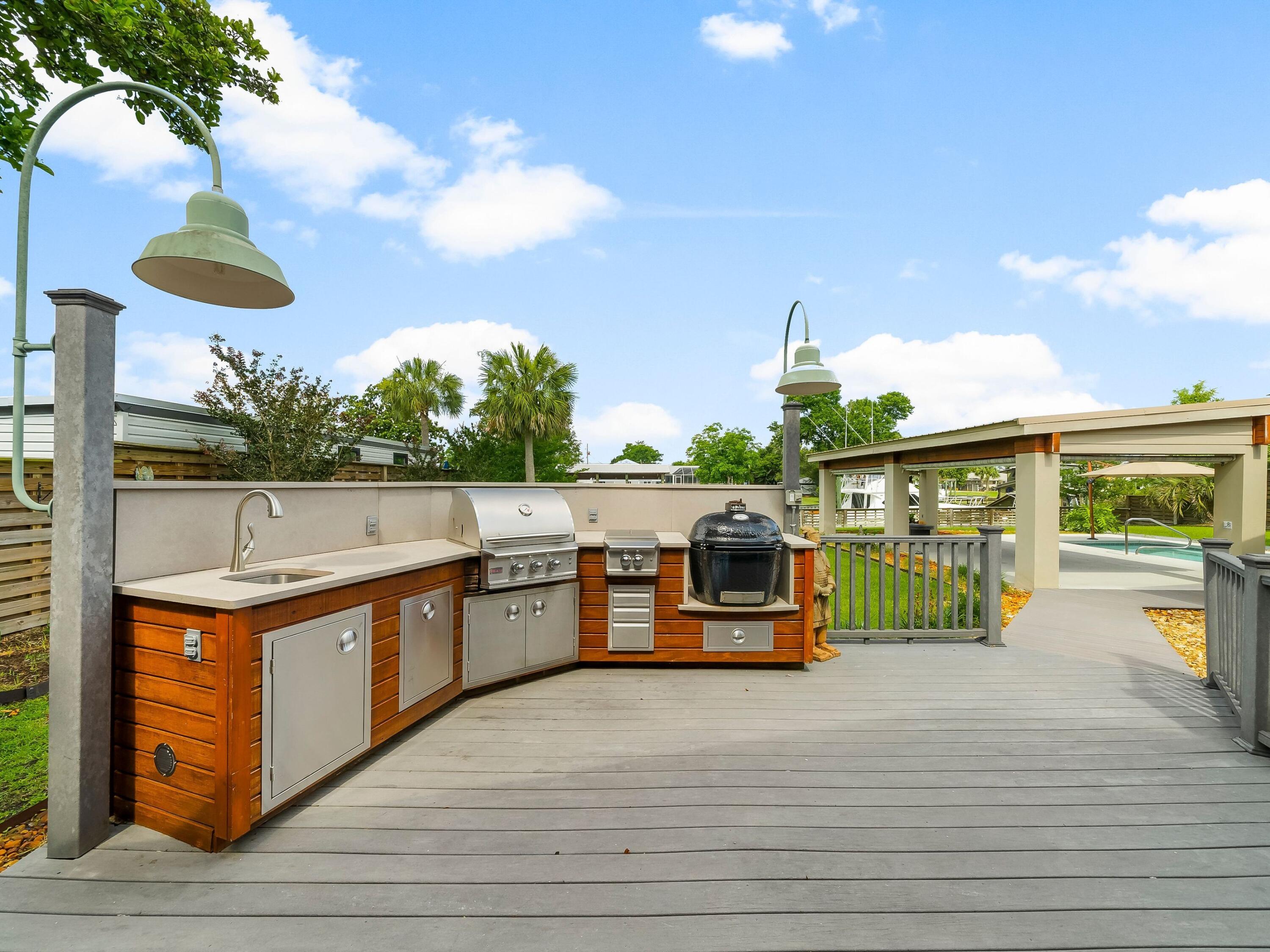 4511 Vista Lane