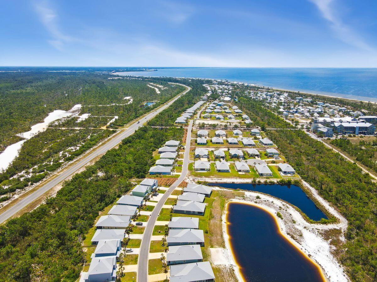 718 Backwater Road, Port St. Joe