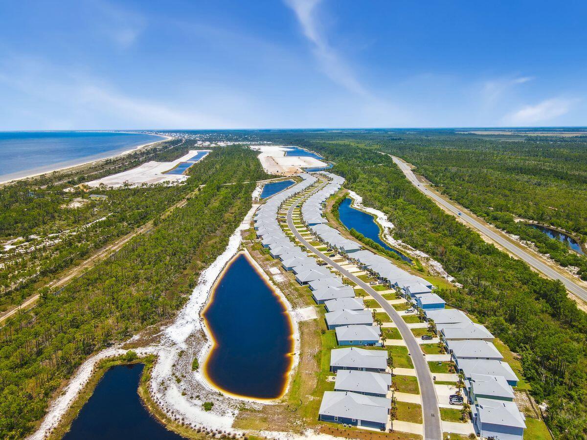 718 Backwater Road, Port St. Joe