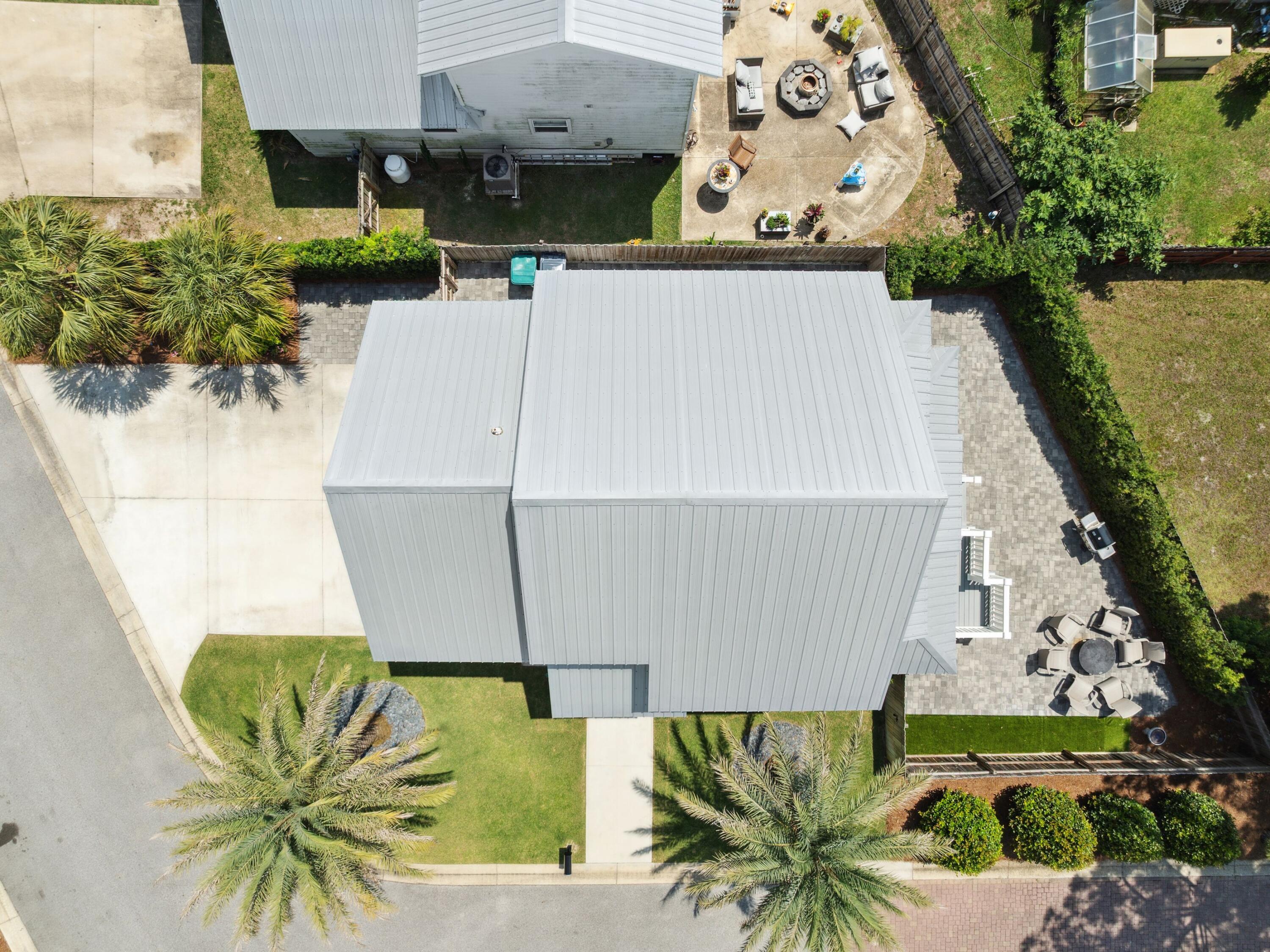 14 Bayshore Pines Court