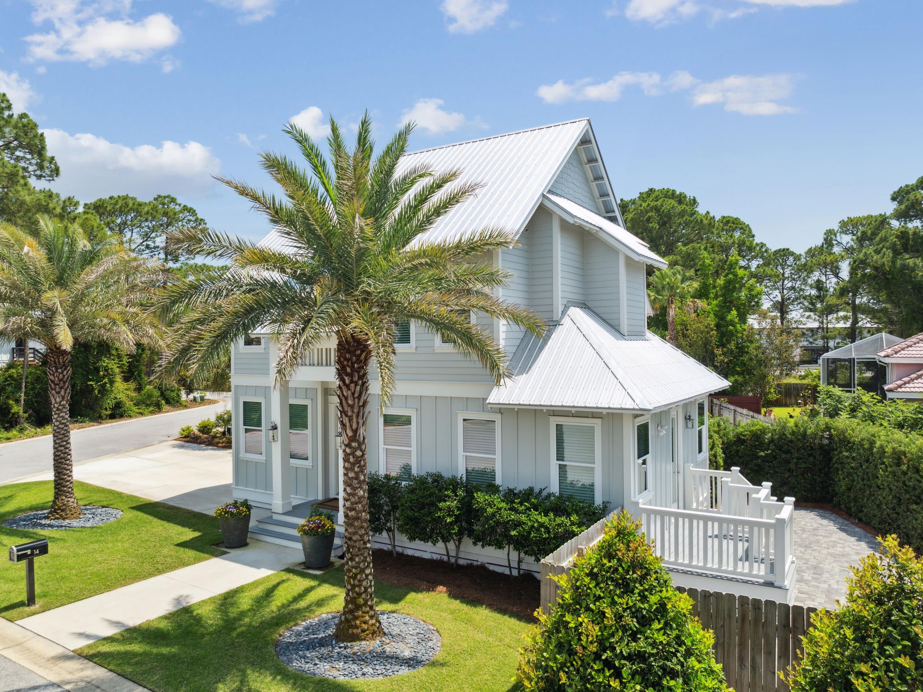 14 Bayshore Pines Court