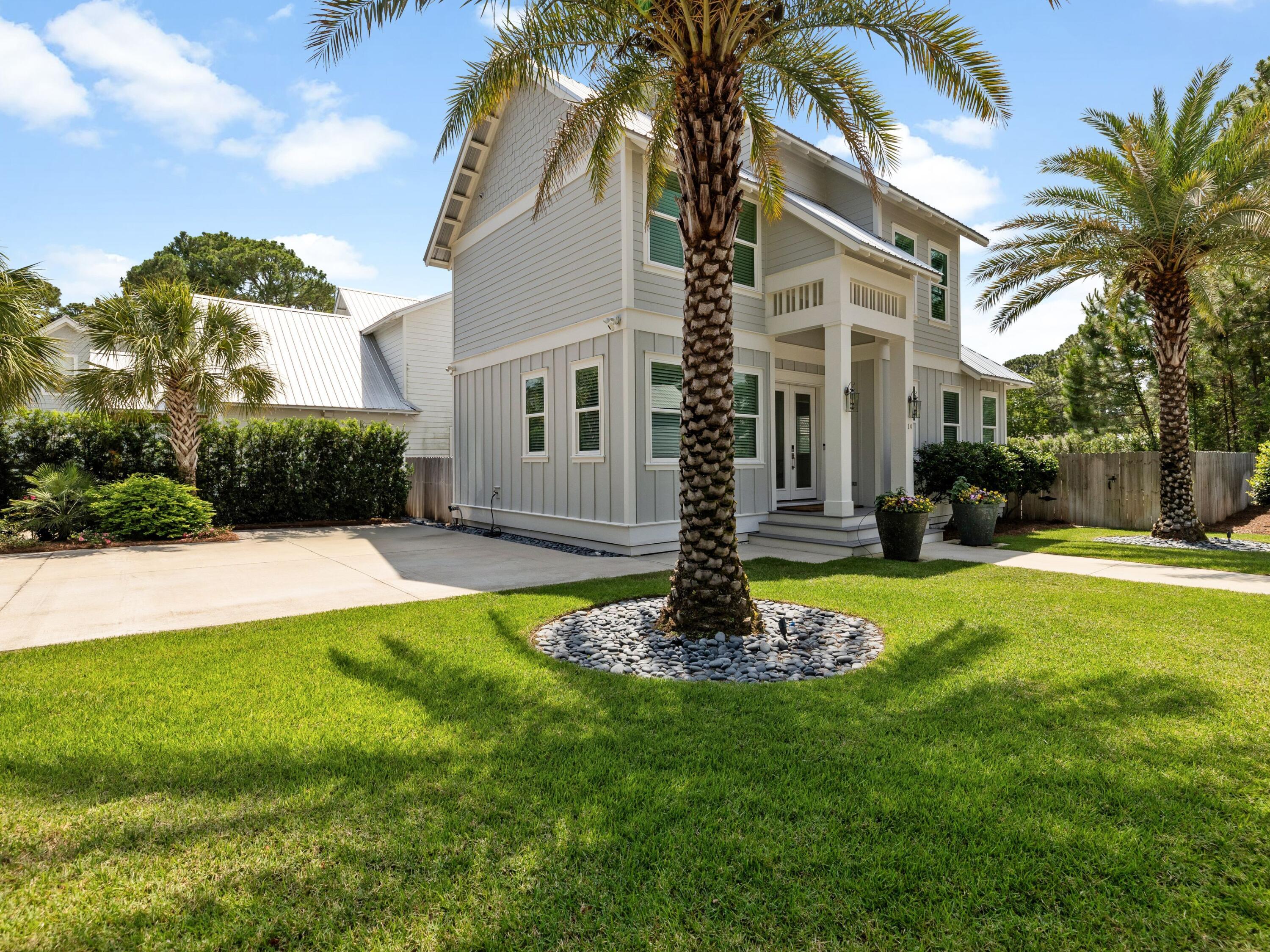 14 Bayshore Pines Court