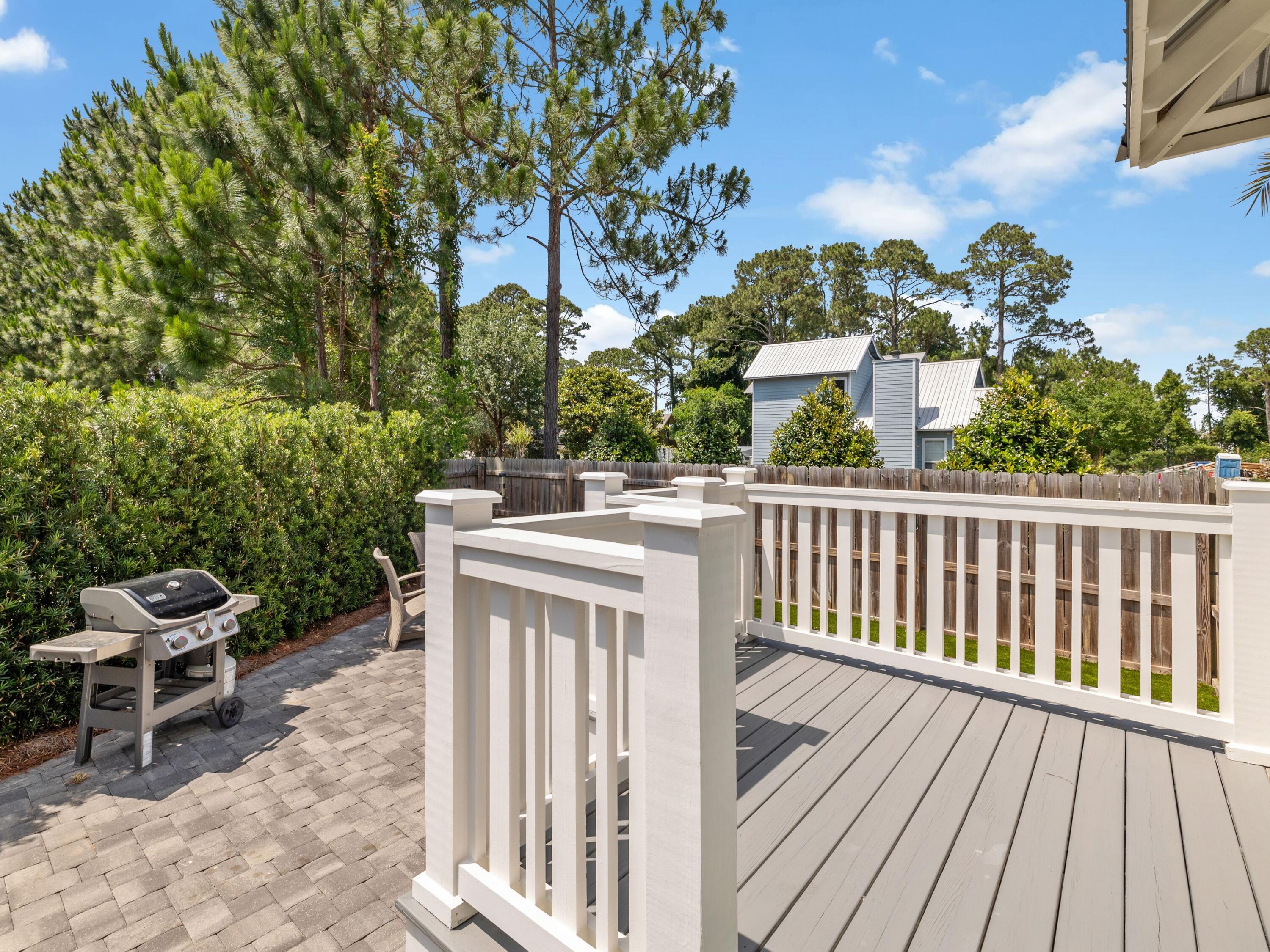 14 Bayshore Pines Court