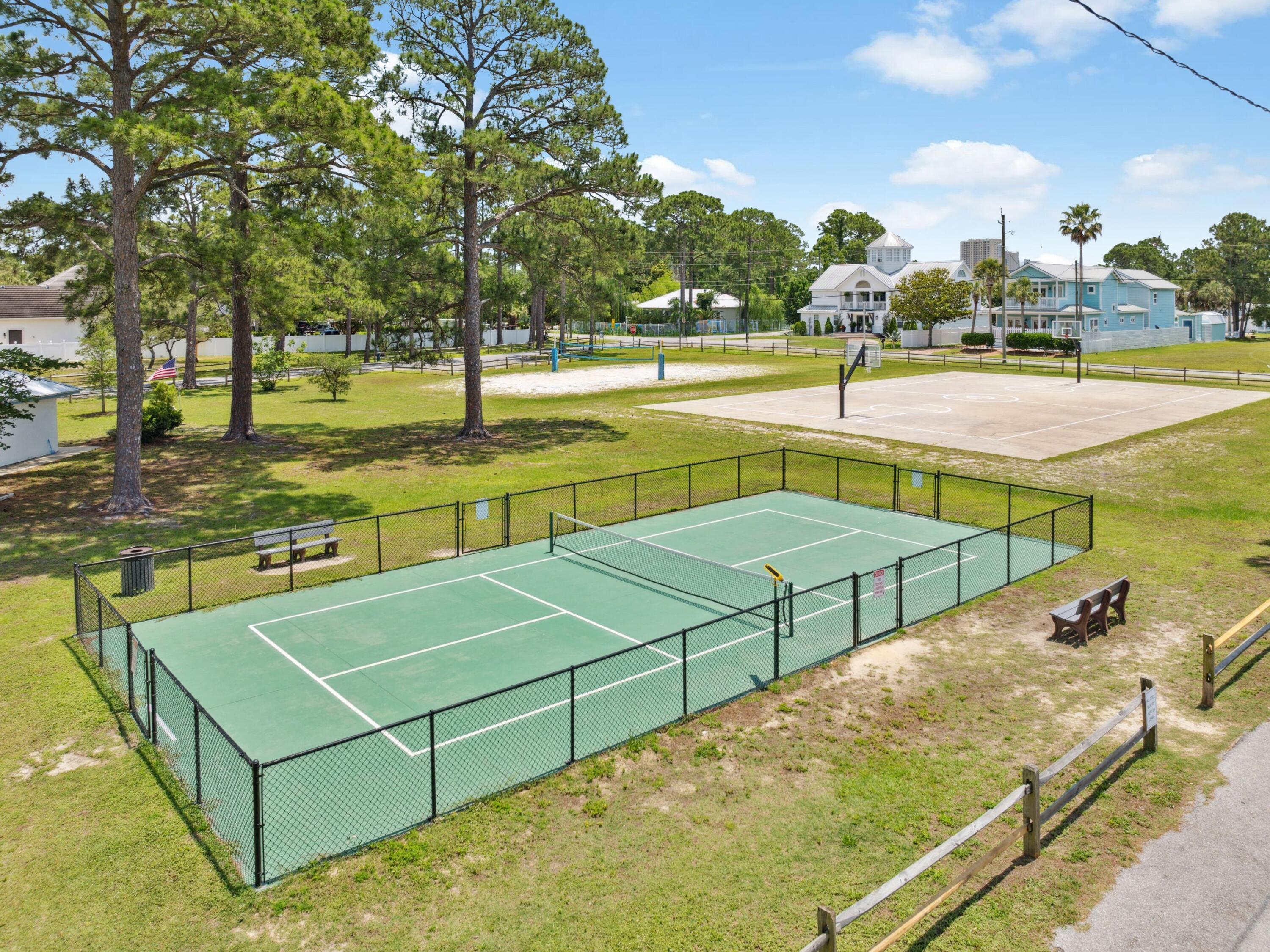 14 Bayshore Pines Court