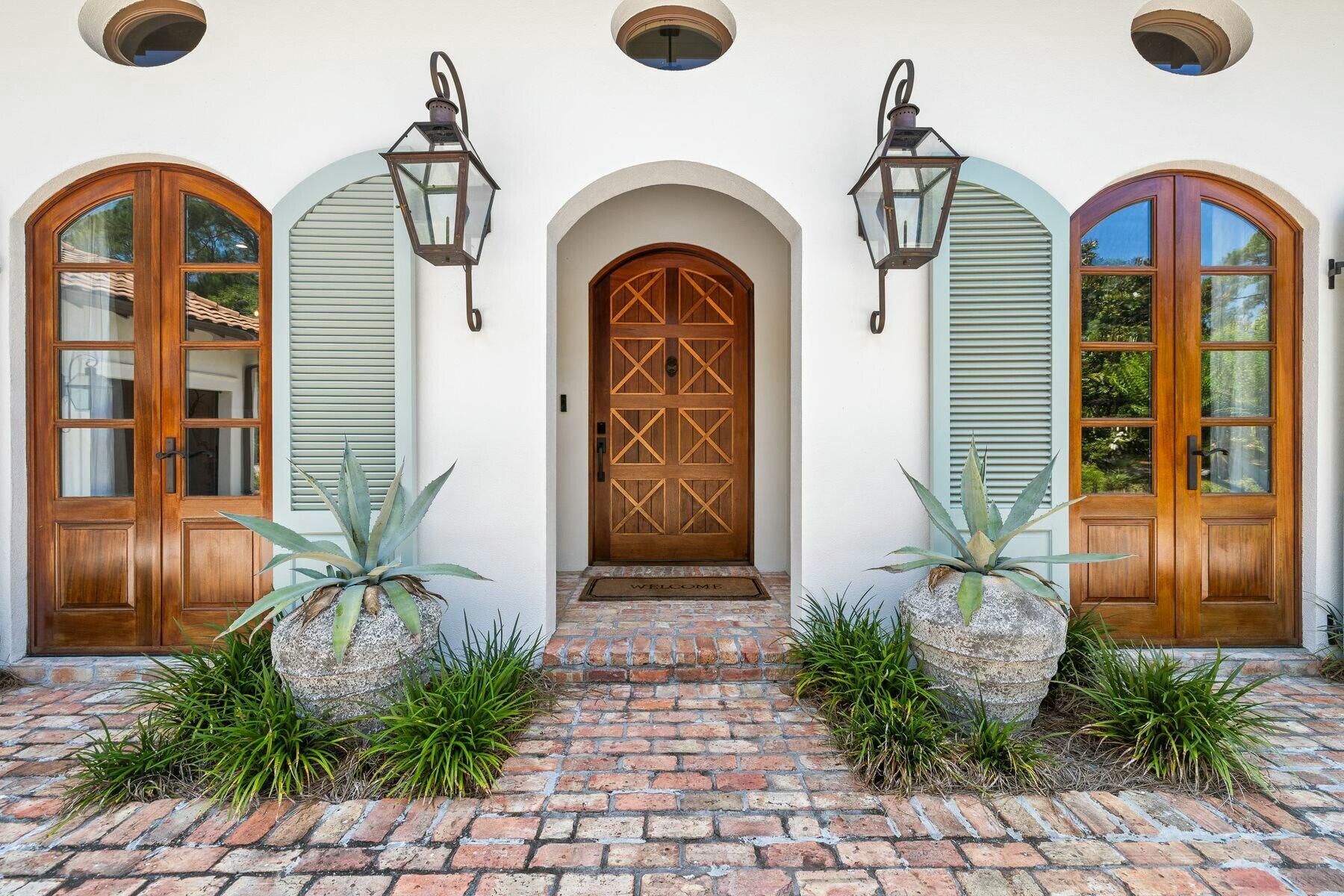 3121 Merion Drive