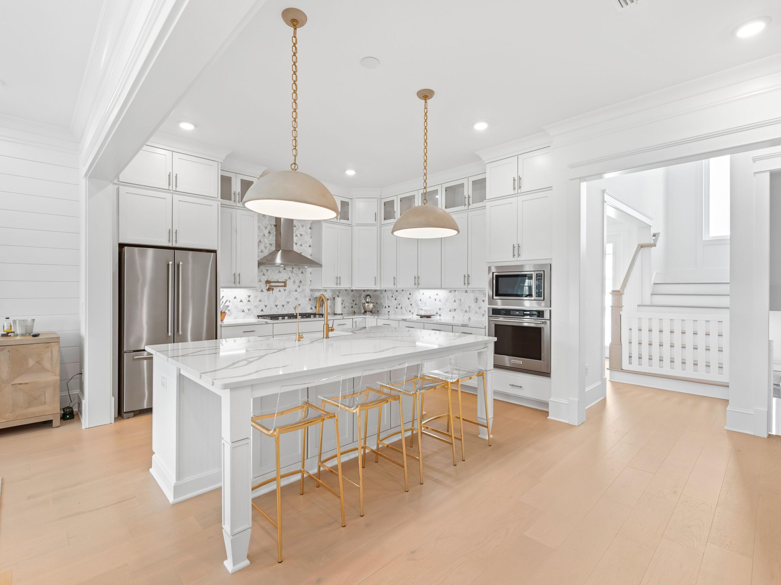 125 Seaboard Lane