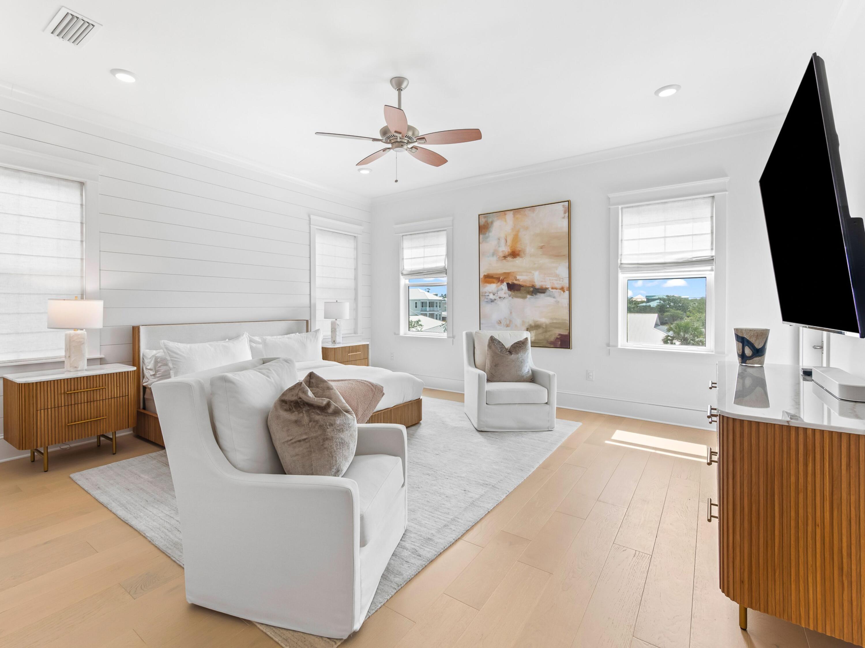 125 Seaboard Lane