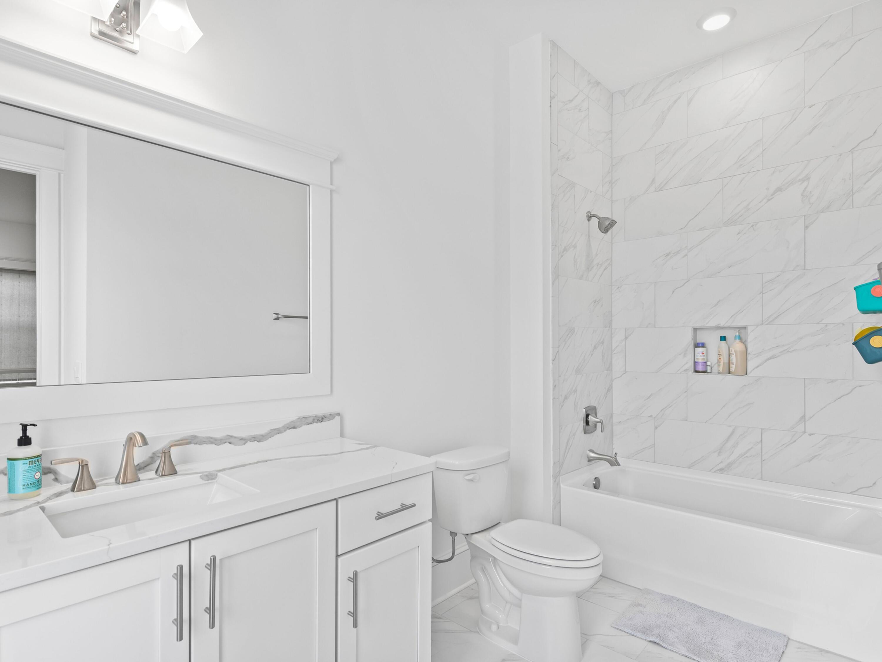 125 Seaboard Lane