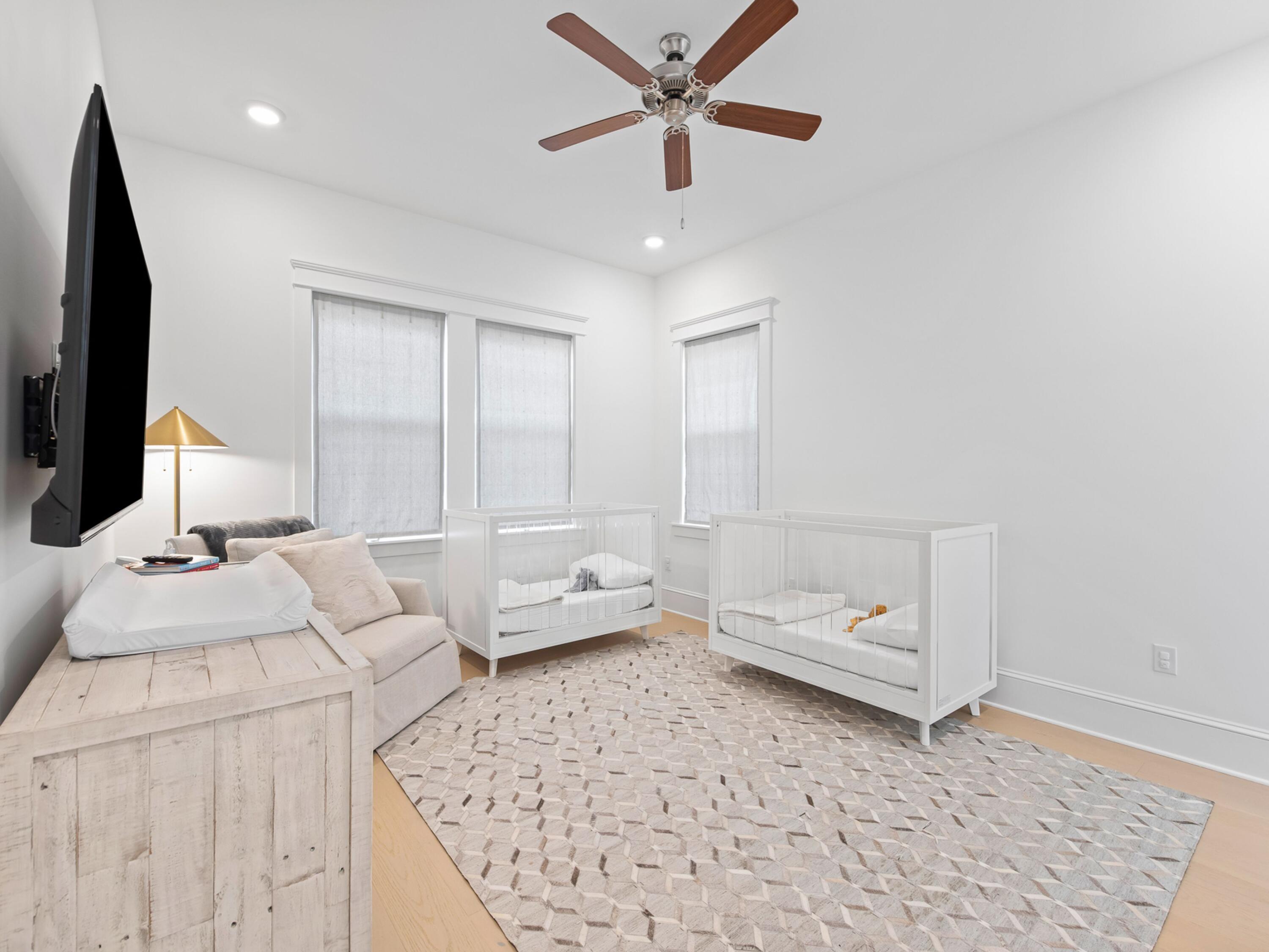 125 Seaboard Lane