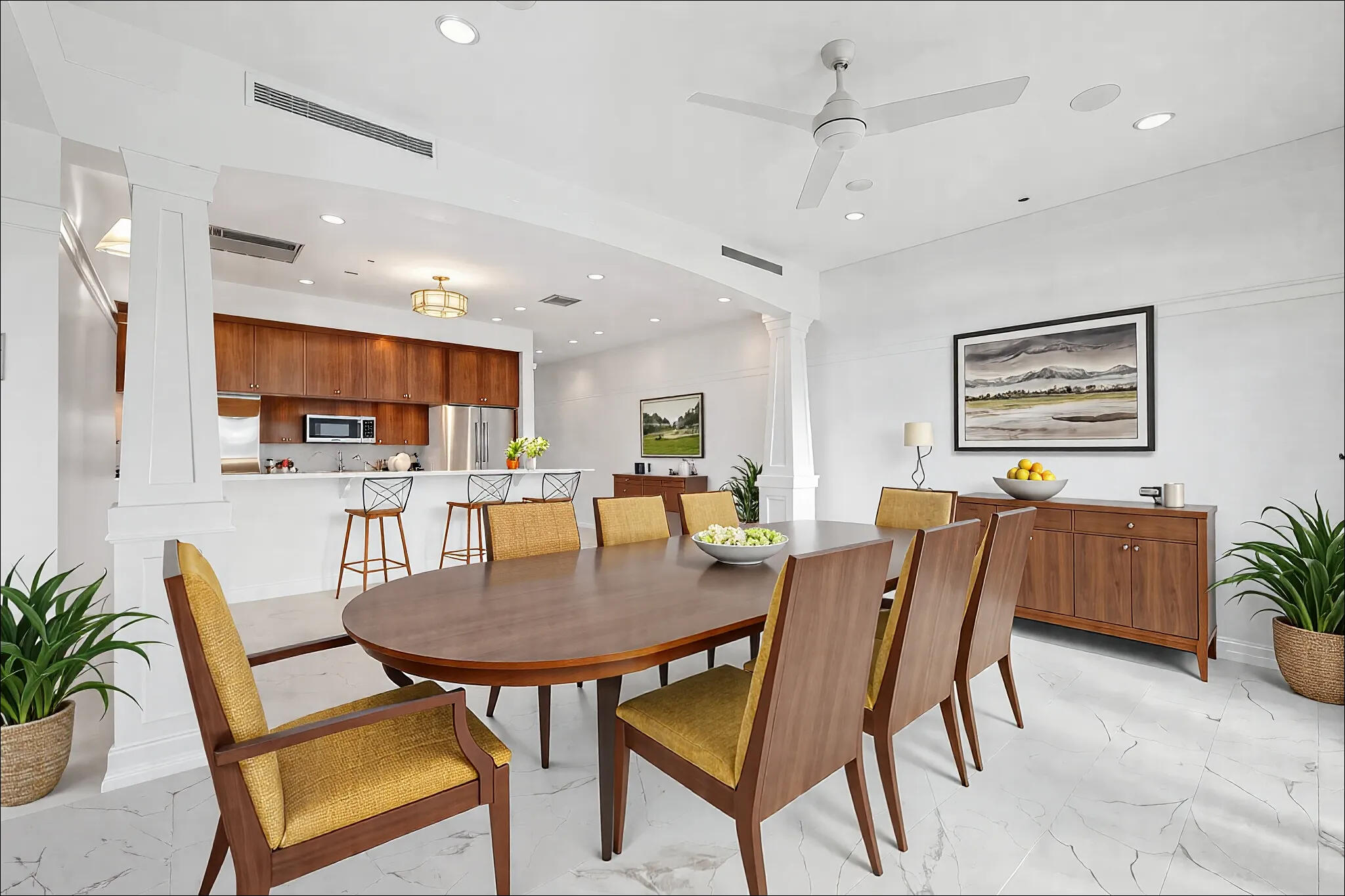 1101 Sawgrass Court 102