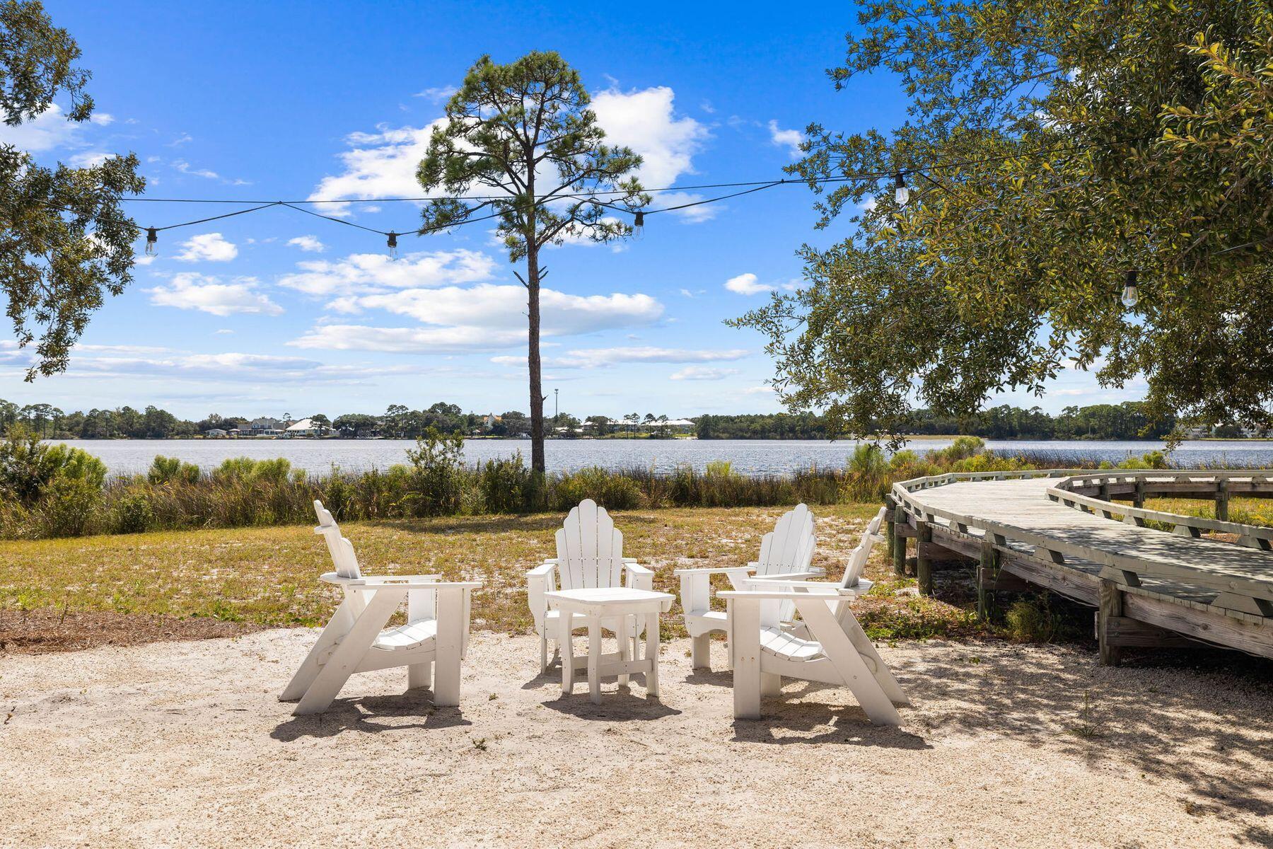 1101 Sawgrass Court 102