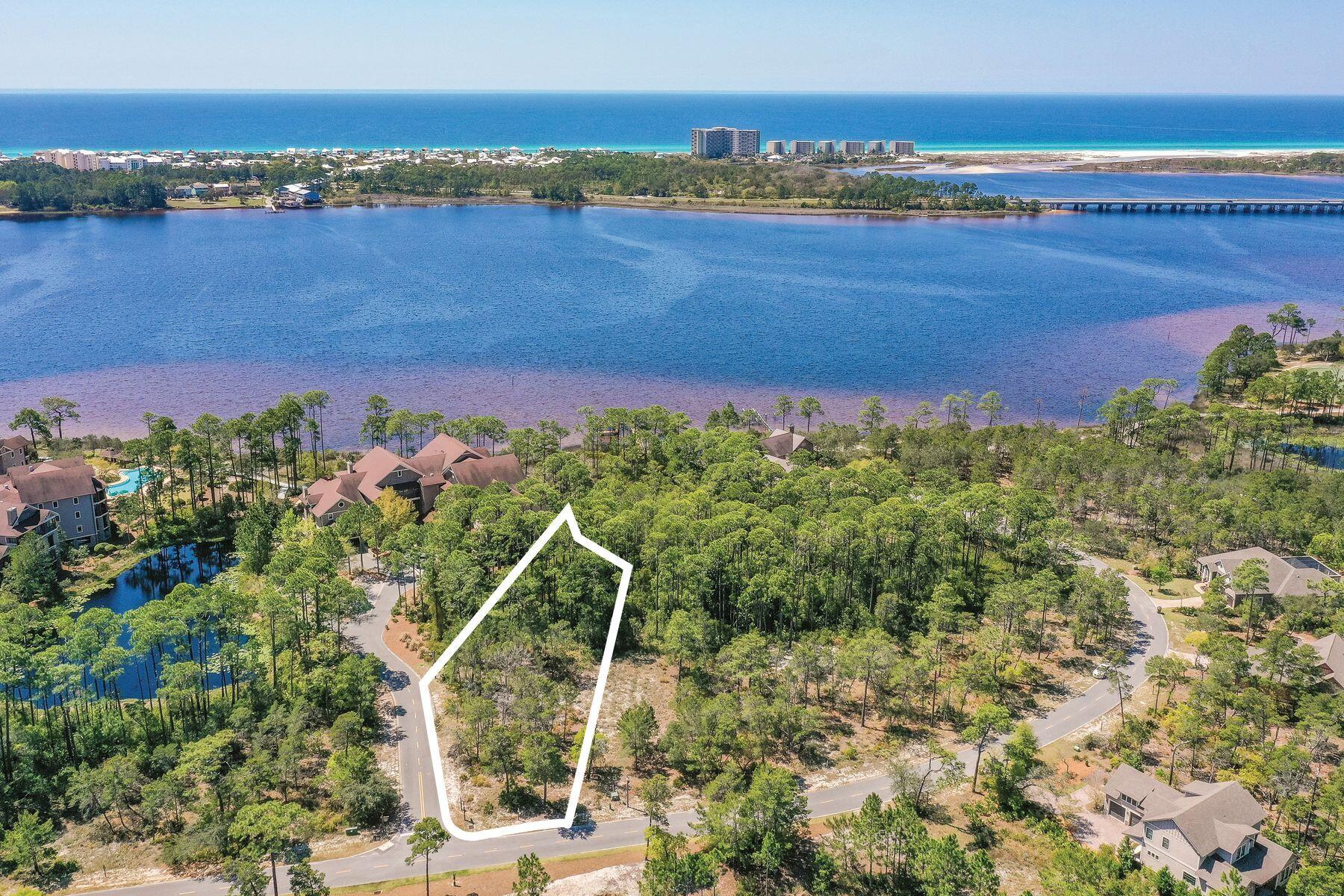 1209 W Water Oak