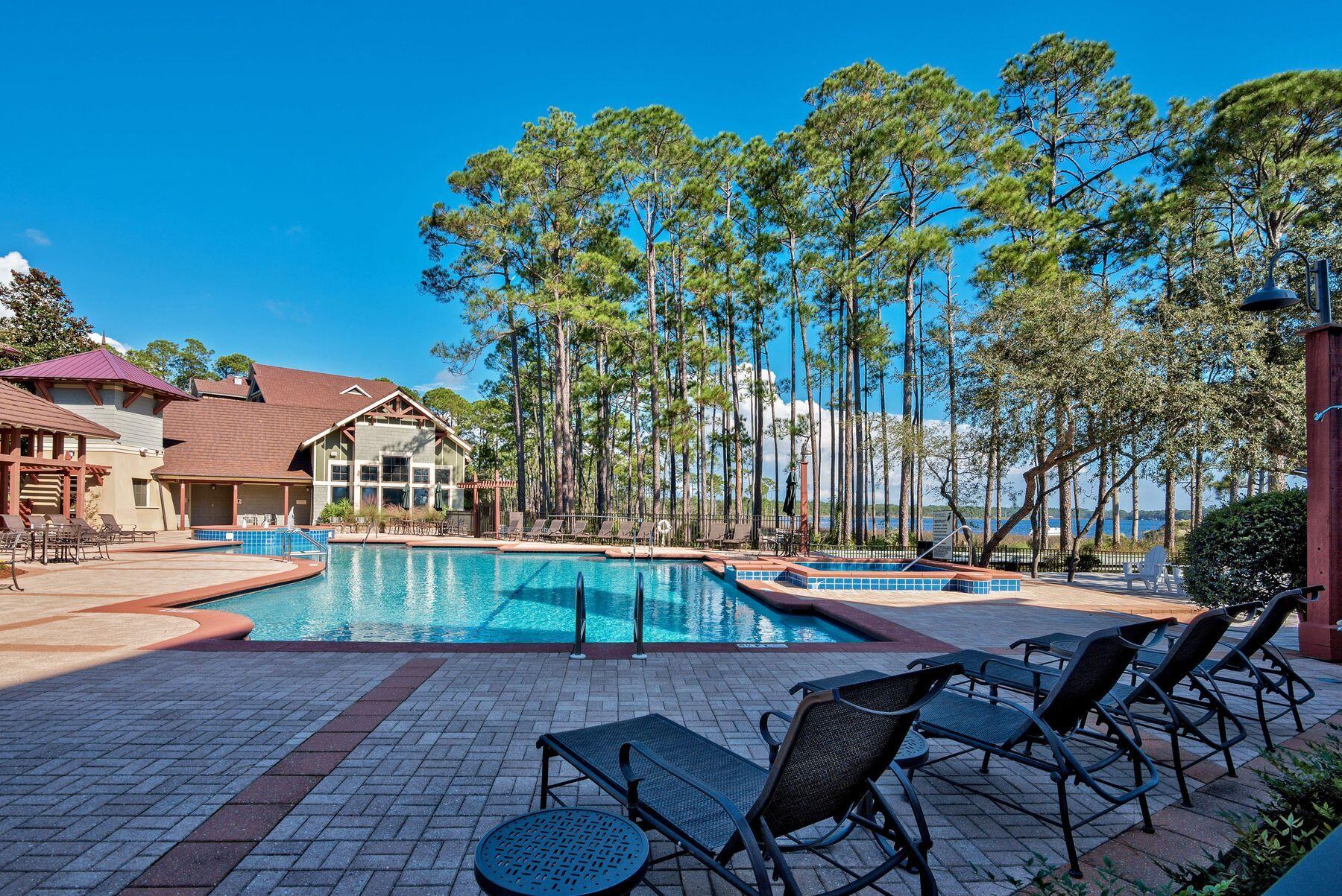 1209 W Water Oak