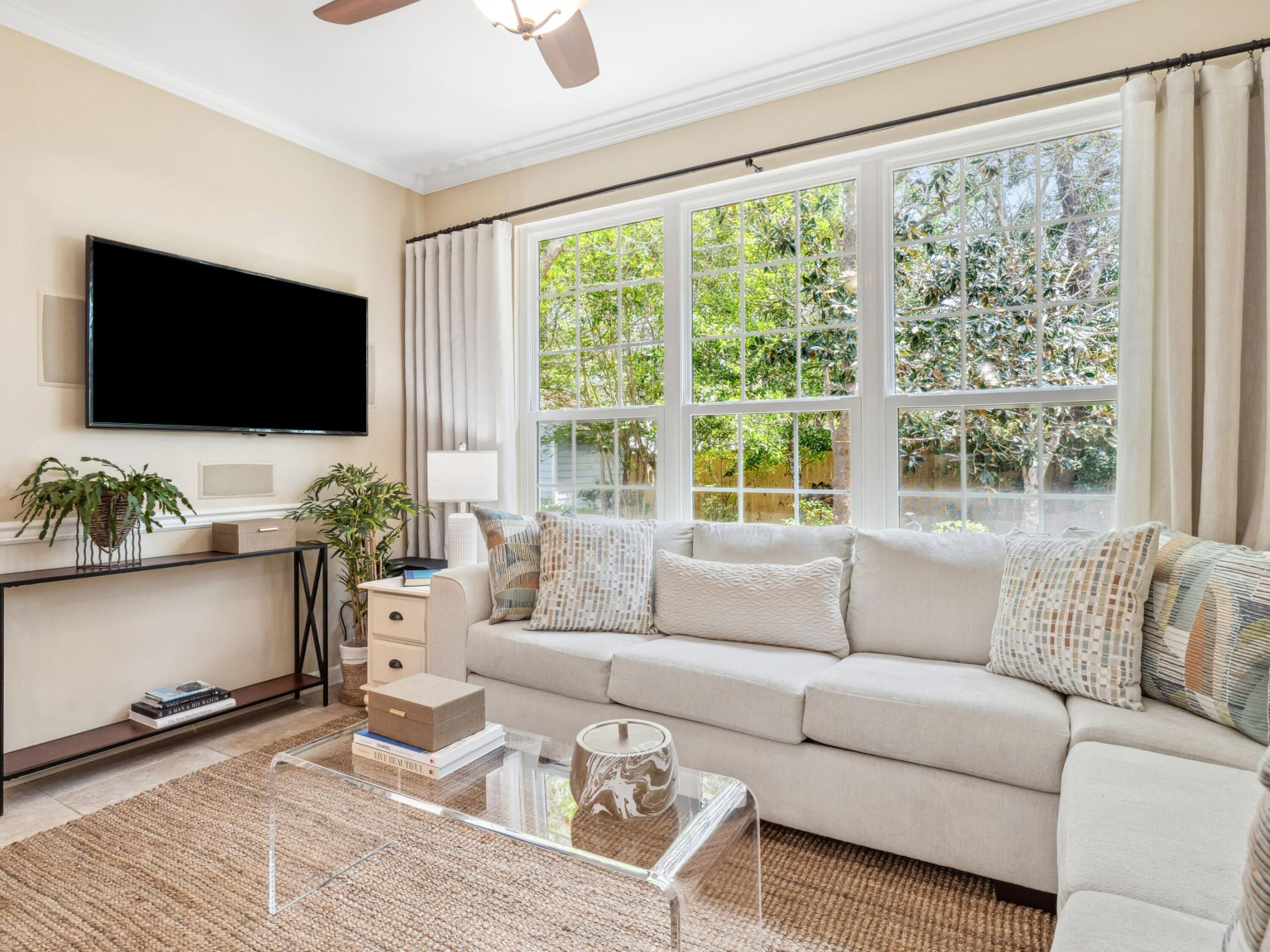 246 Seabreeze Court