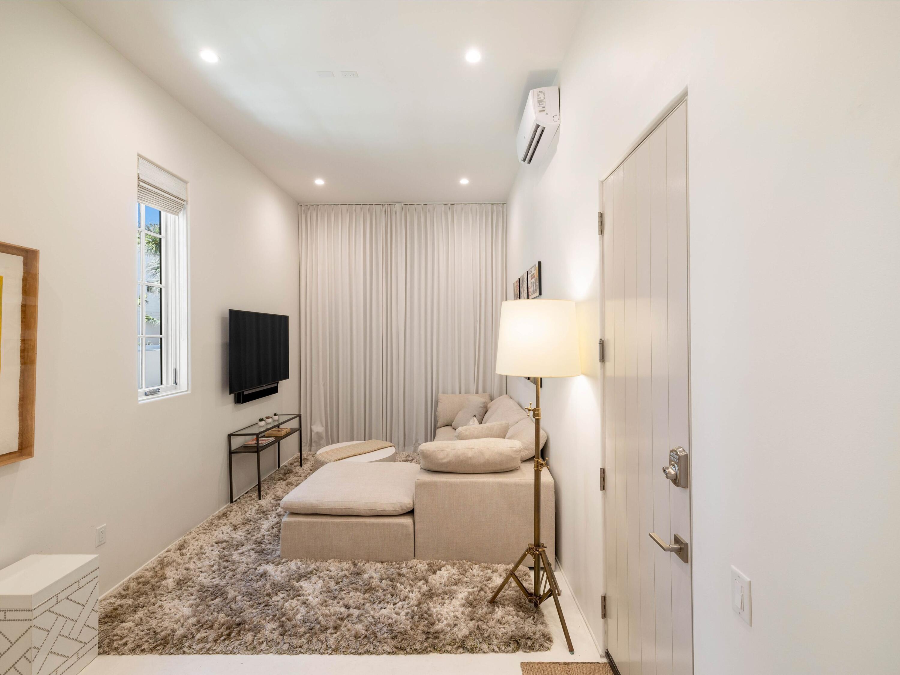 191 Sand Oaks Circle