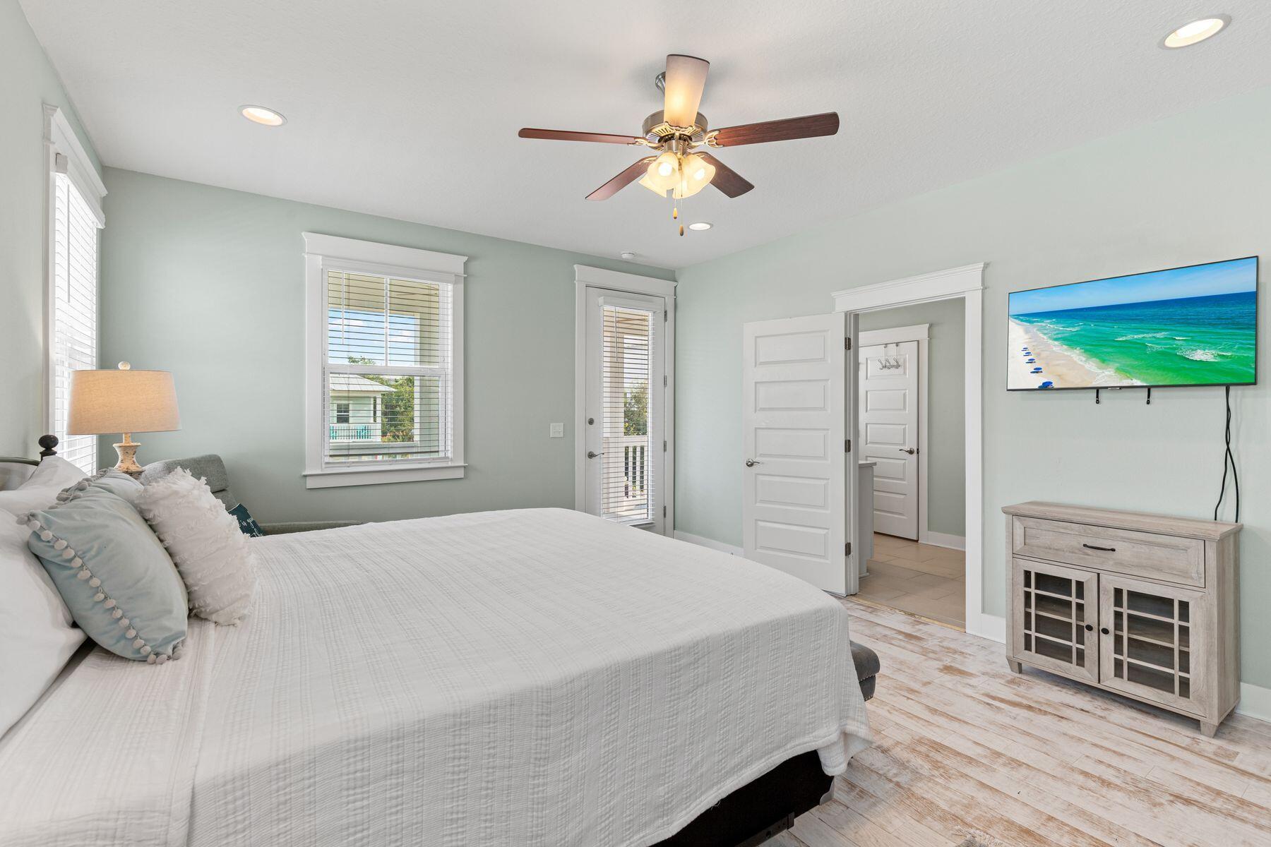15 Cam Cove