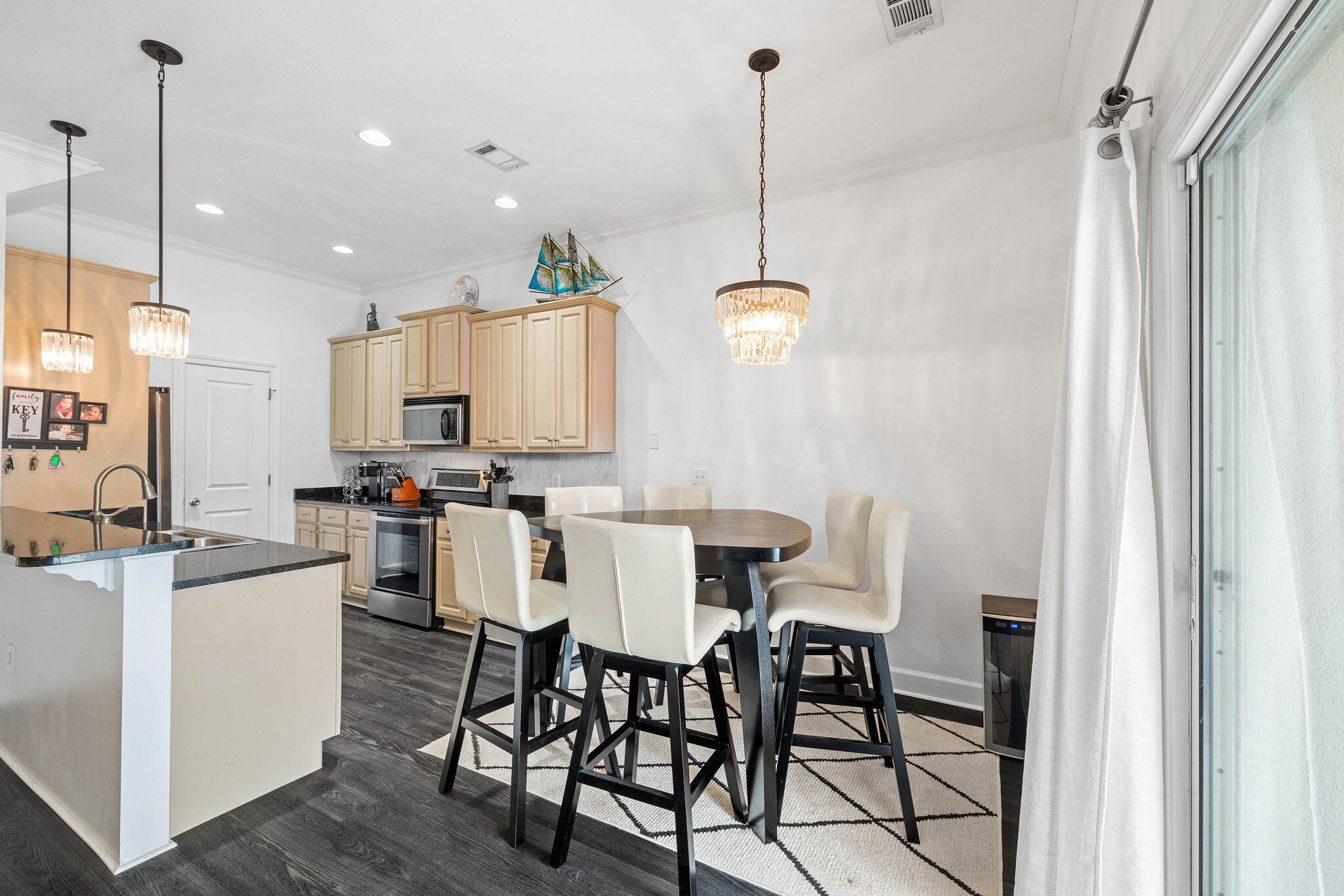 355 Driftwood Road UNIT 6