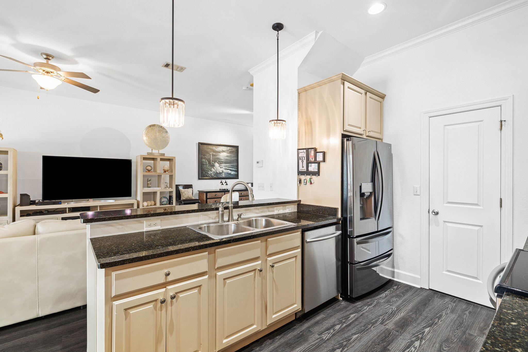 355 Driftwood Road UNIT 6