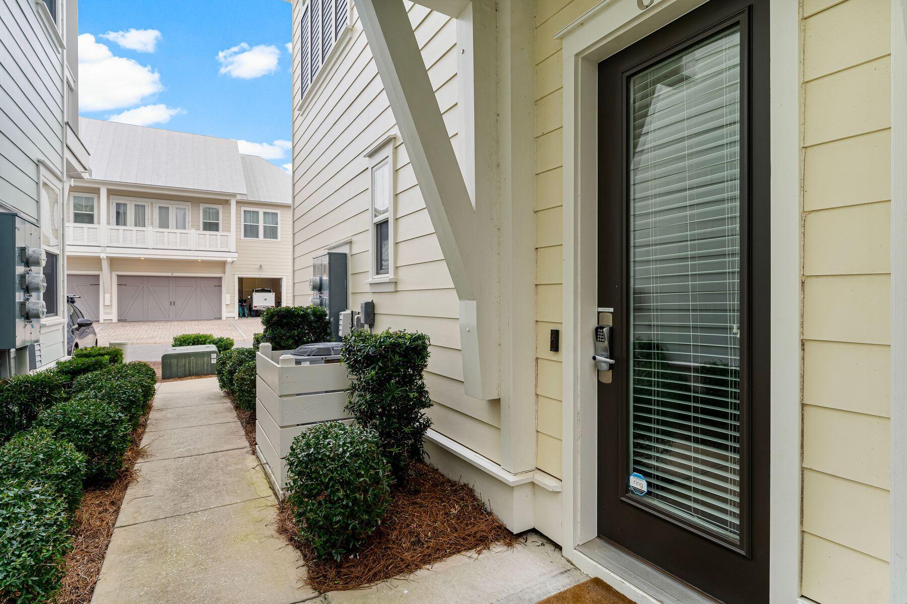 30 E Milestone Drive, # C