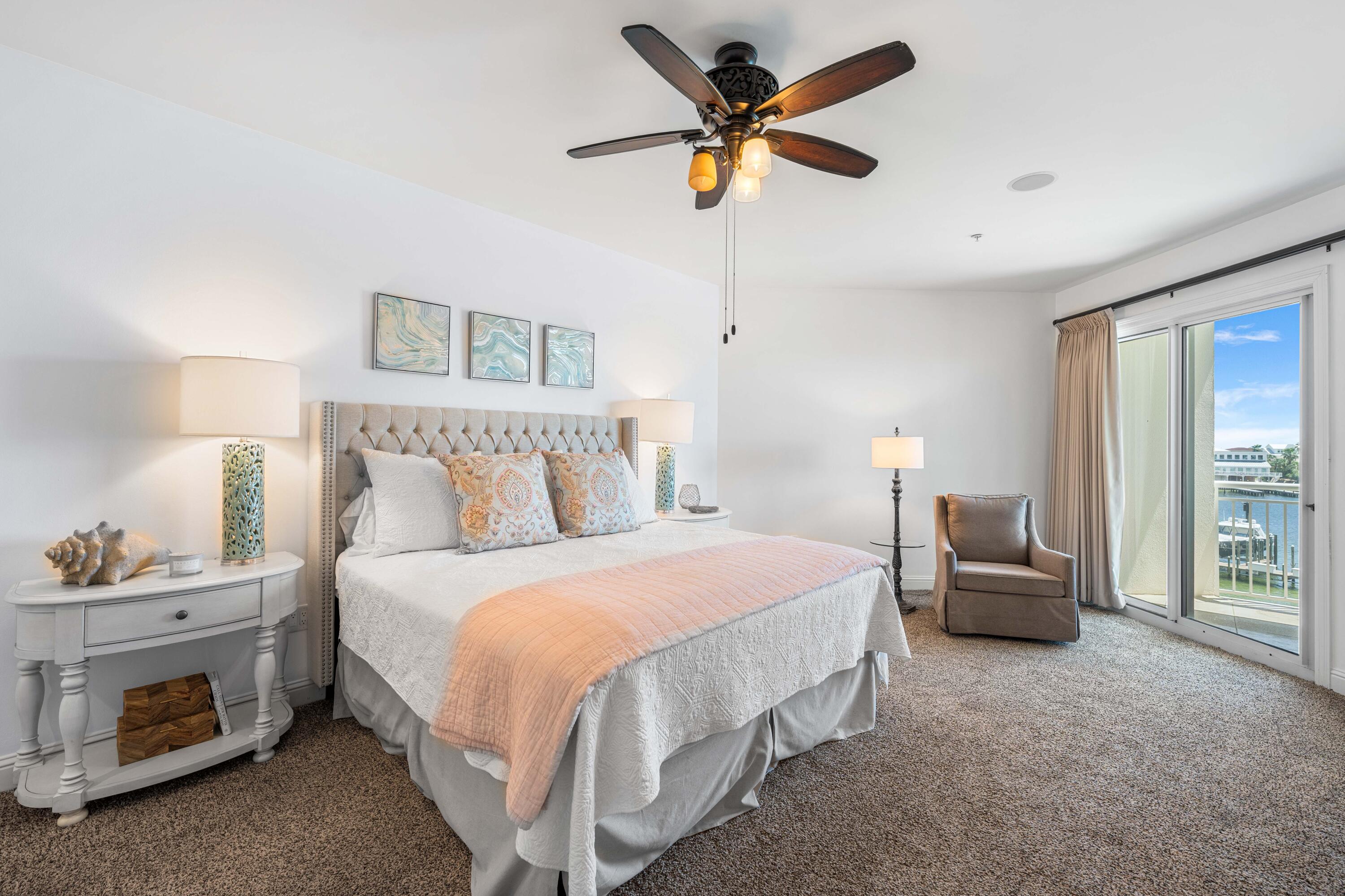 662 Harbor Boulevard UNIT 220