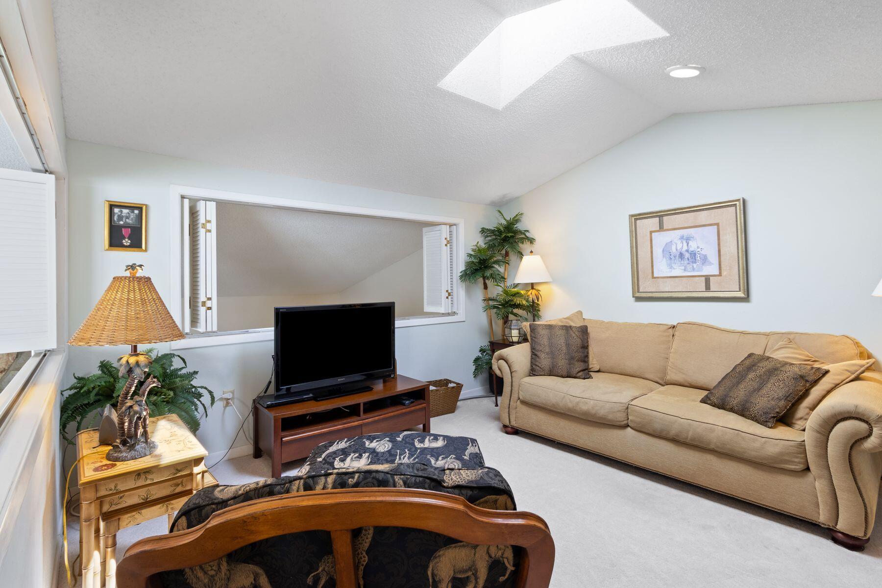 151 Gleneagles Drive