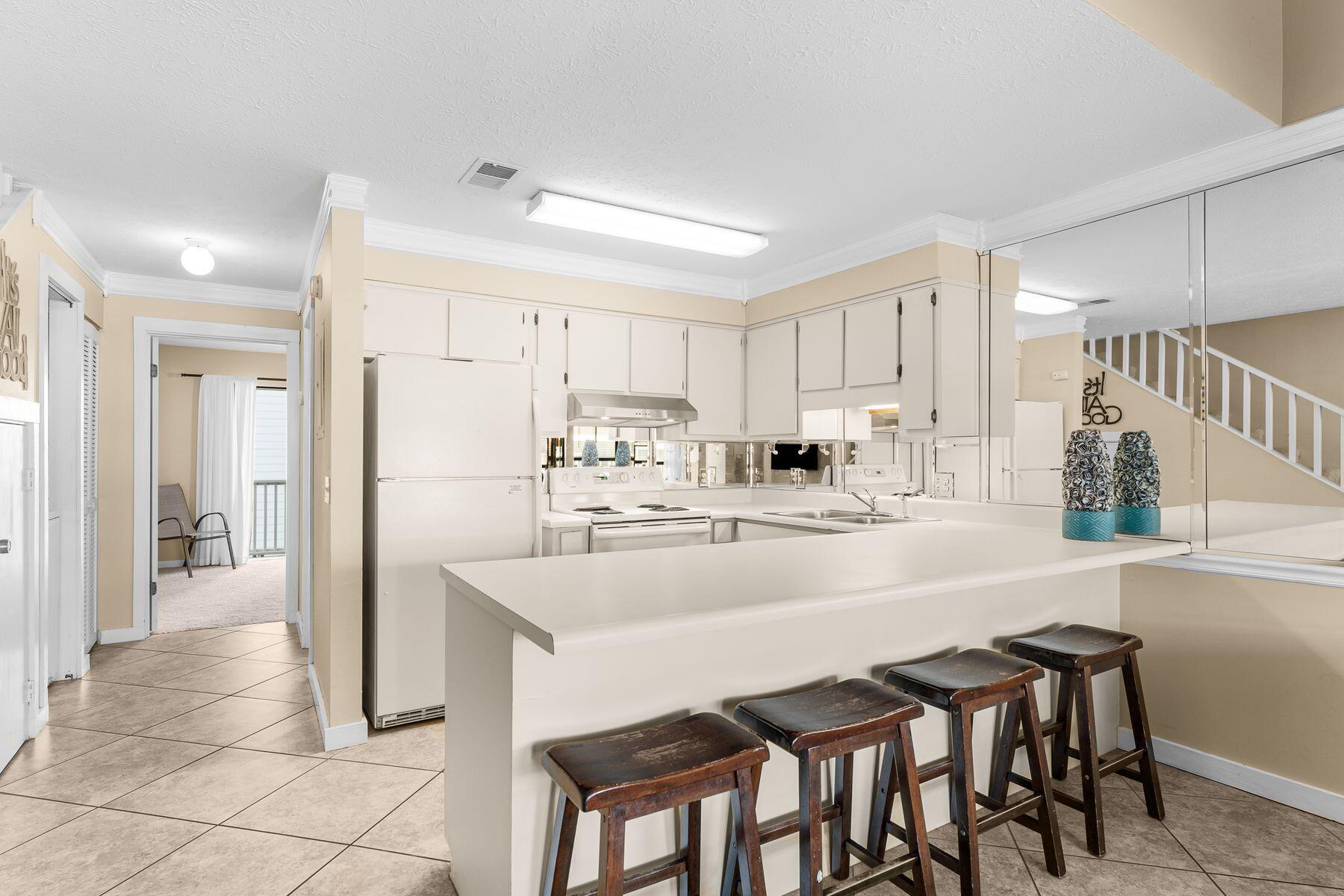17670 Front Beach Road K5