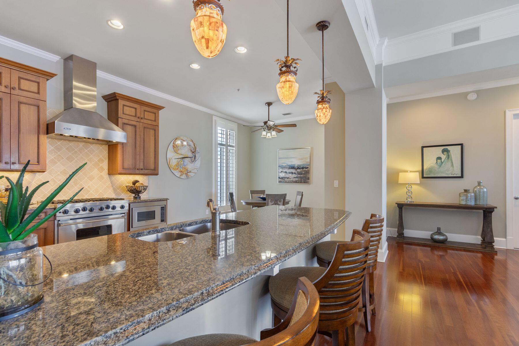 400 Kelly Plantation Drive PH4