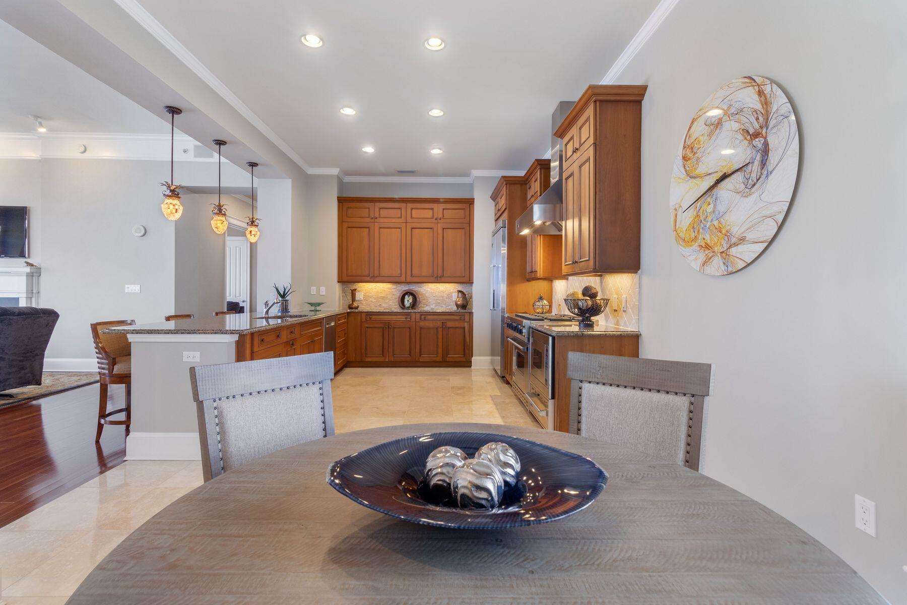 400 Kelly Plantation Drive PH4