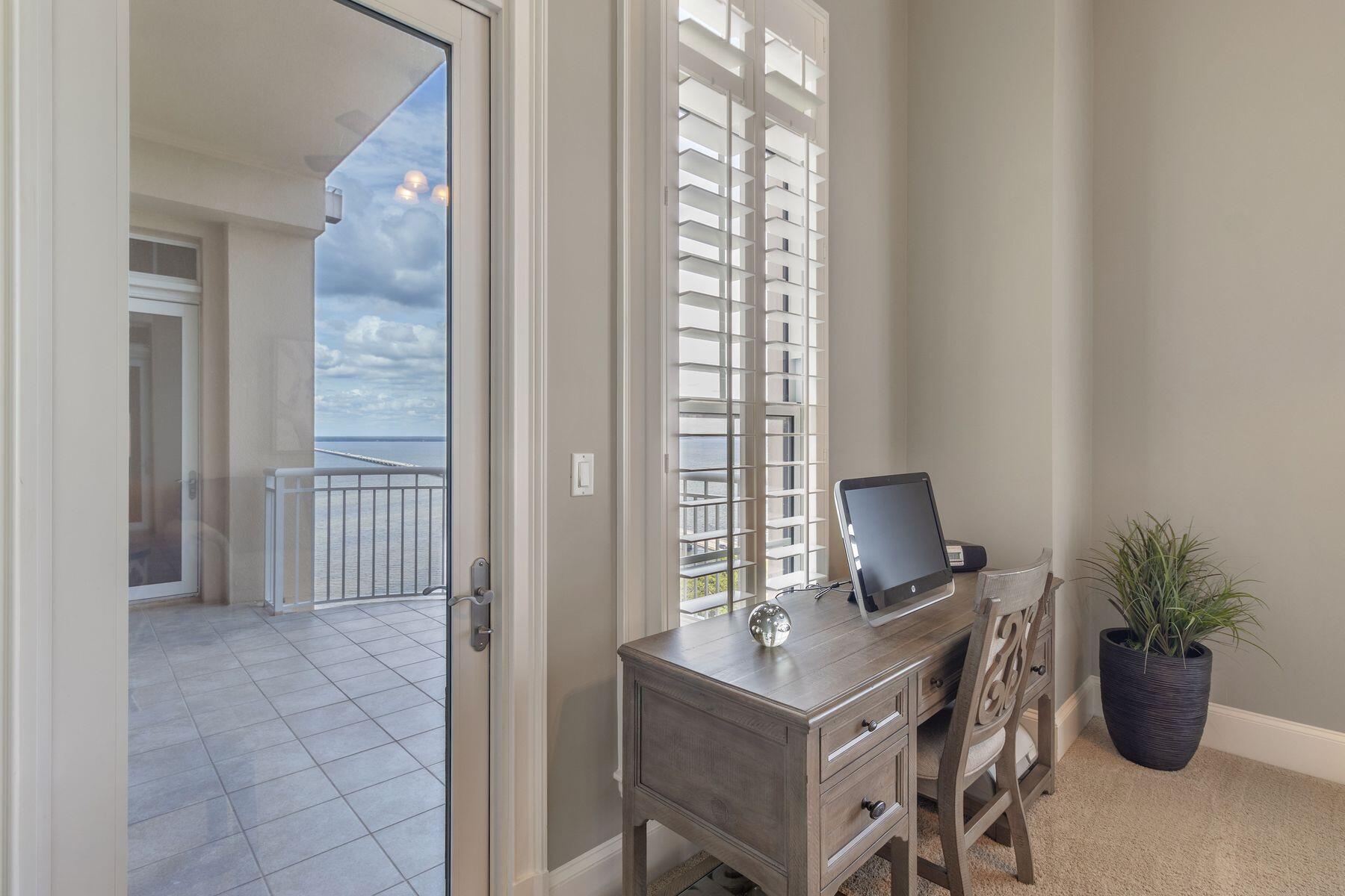 400 Kelly Plantation Drive PH4