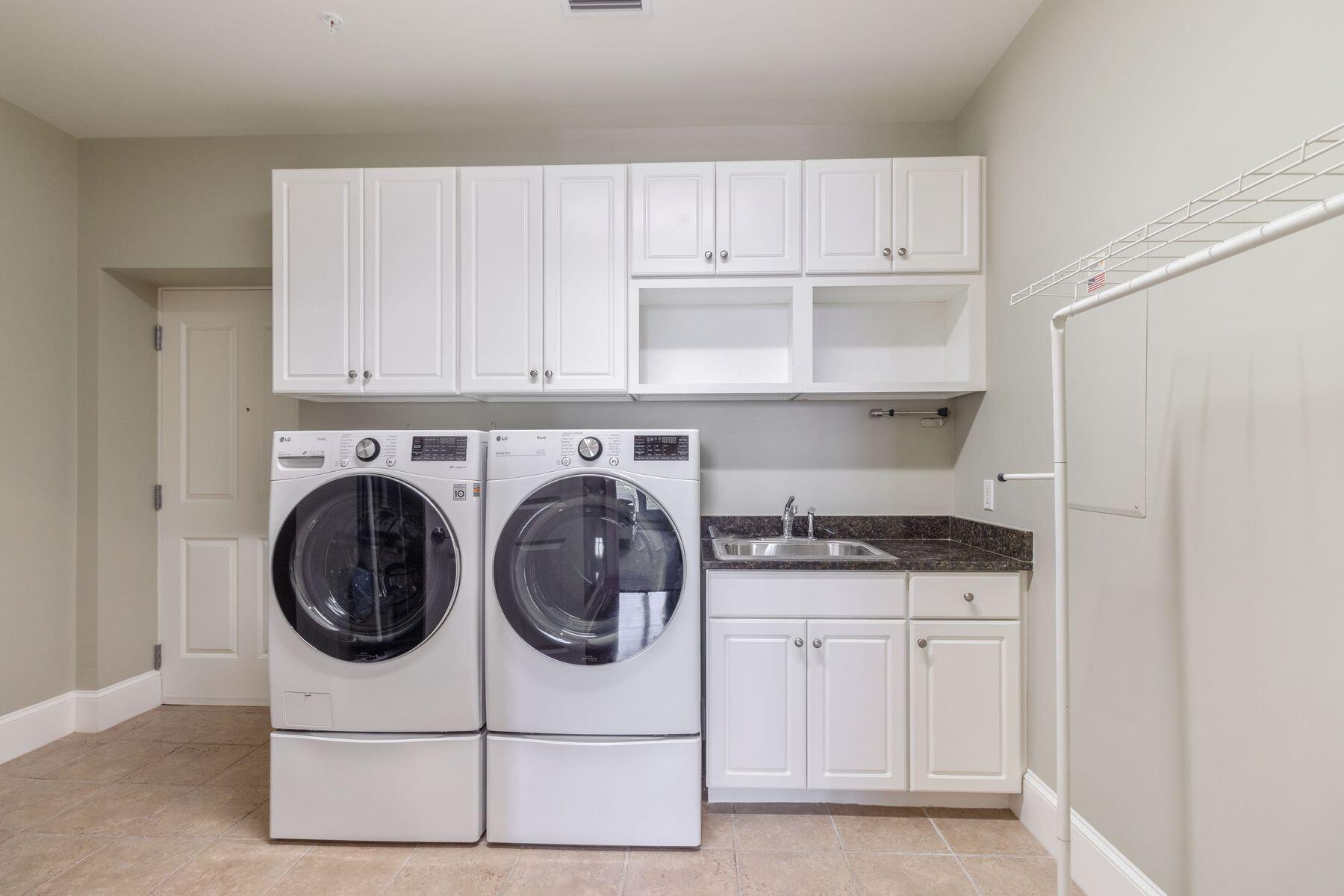 400 Kelly Plantation Drive PH4